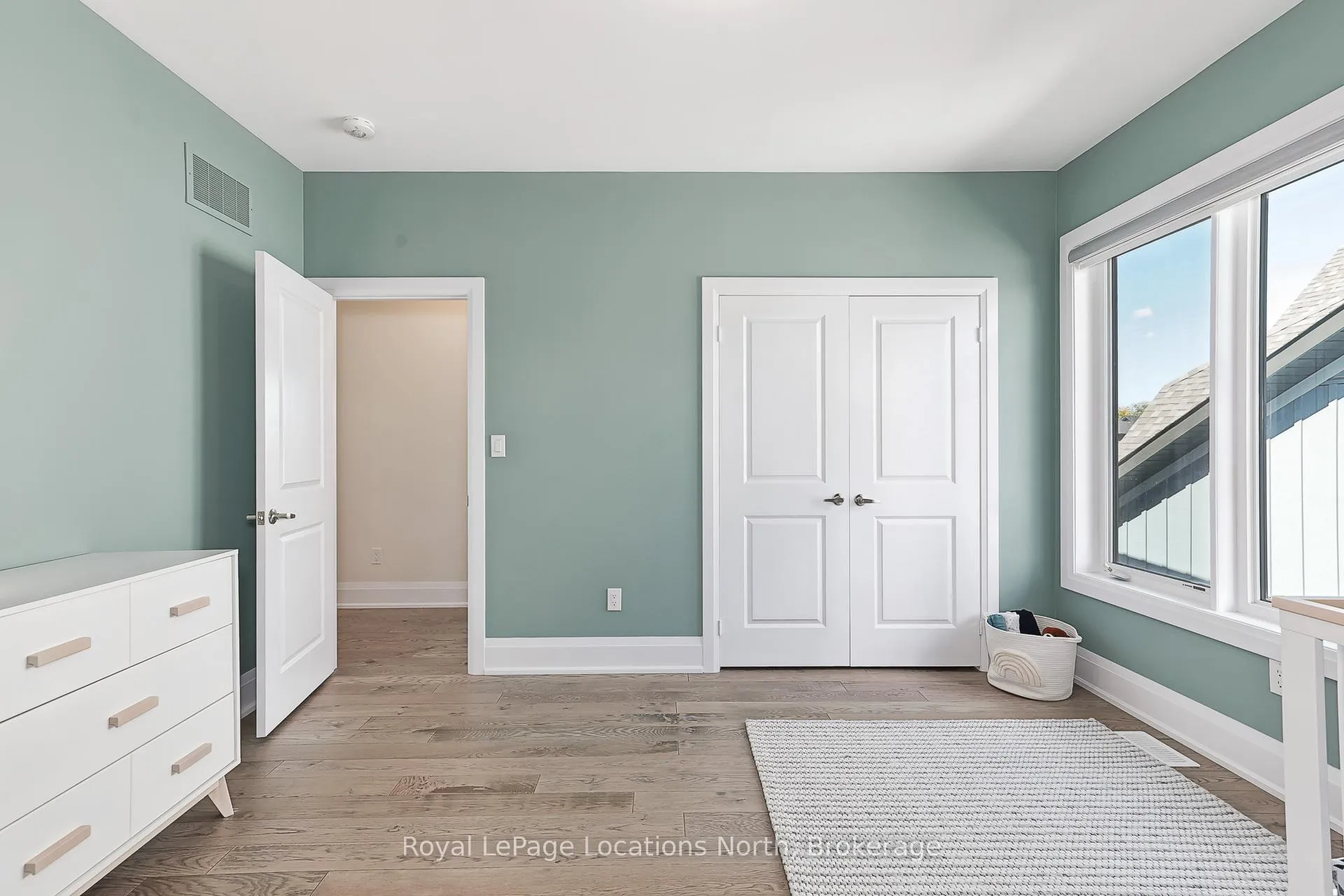 Photo 35 of 143 Springside Crescent, Blue Mountains — HOMEH