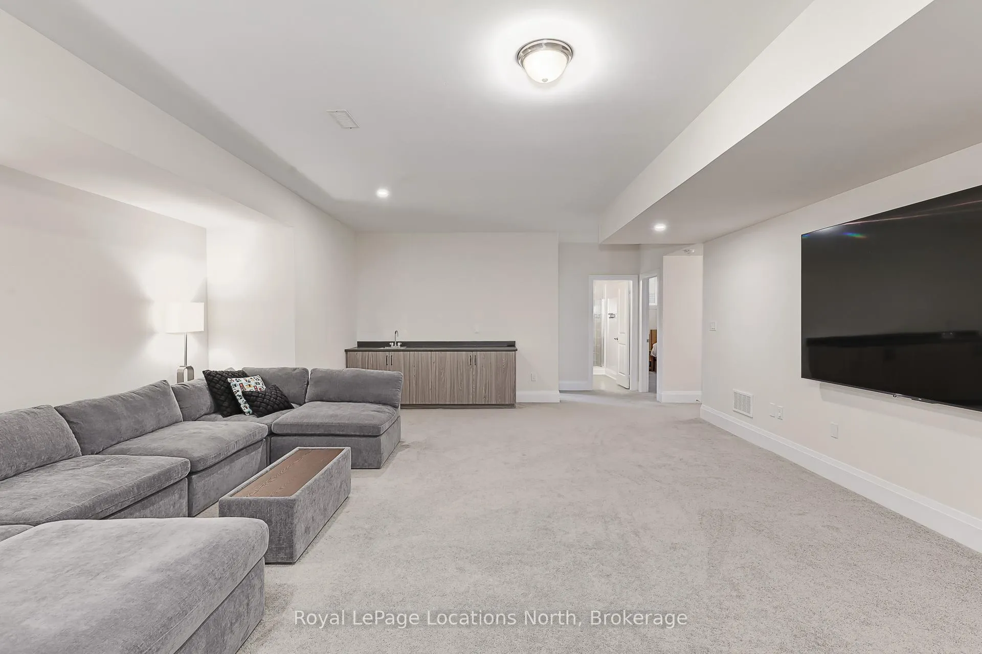 Photo 44 of 143 Springside Crescent, Blue Mountains — HOMEH