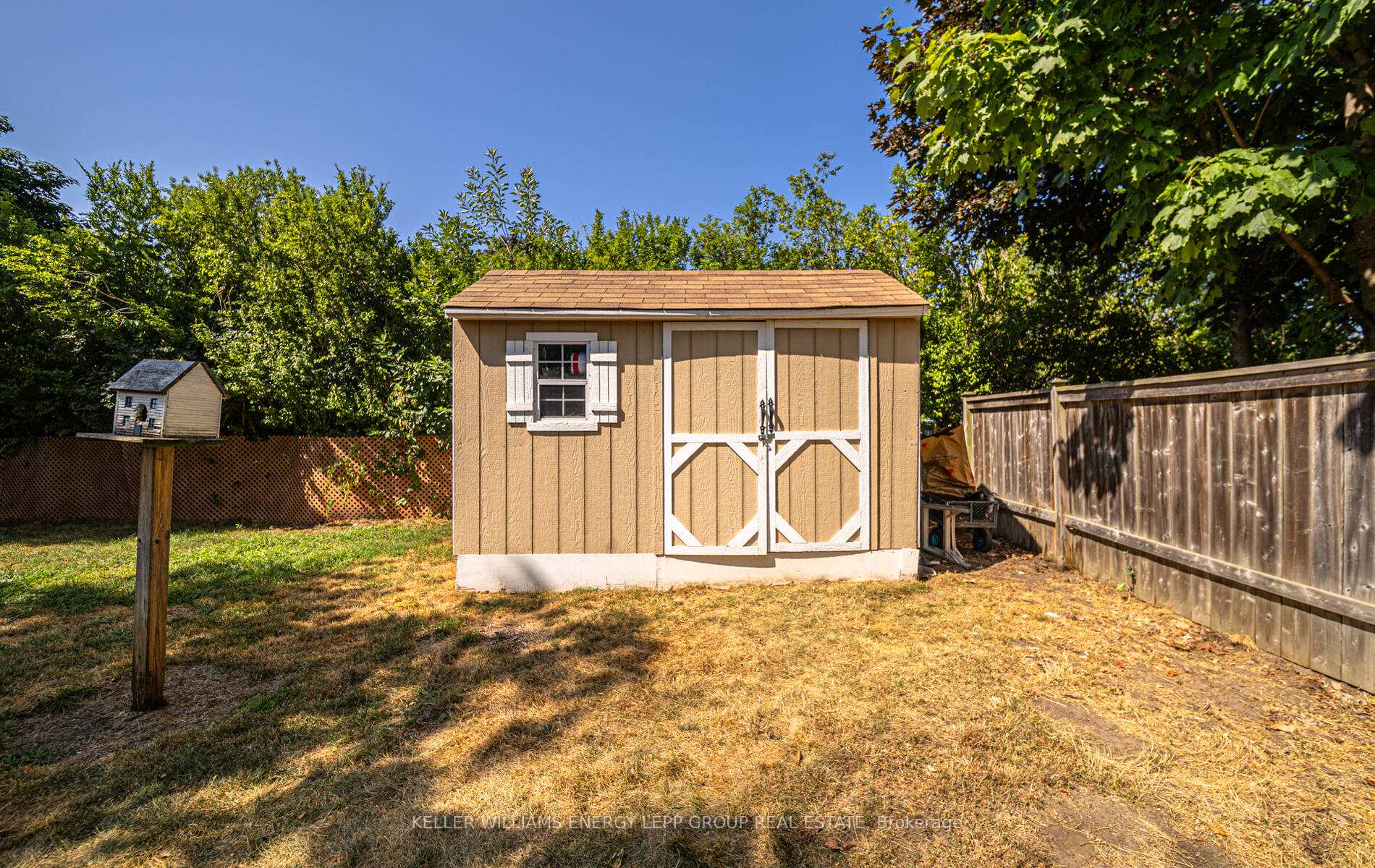 Photo 10 of 916 Somerville Street, Oshawa, Centennial — HOMEH