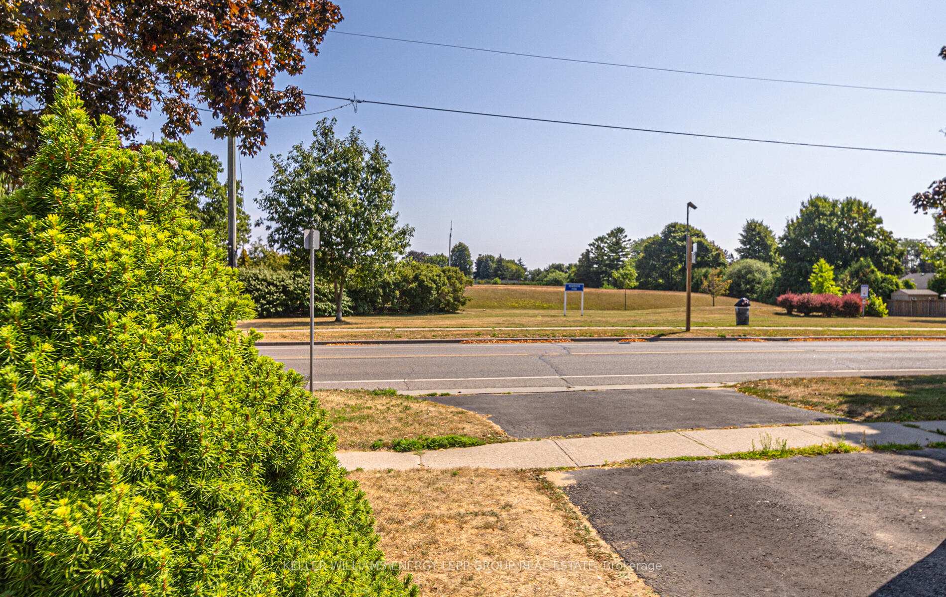 Photo 12 of 916 Somerville Street, Oshawa, Centennial — HOMEH