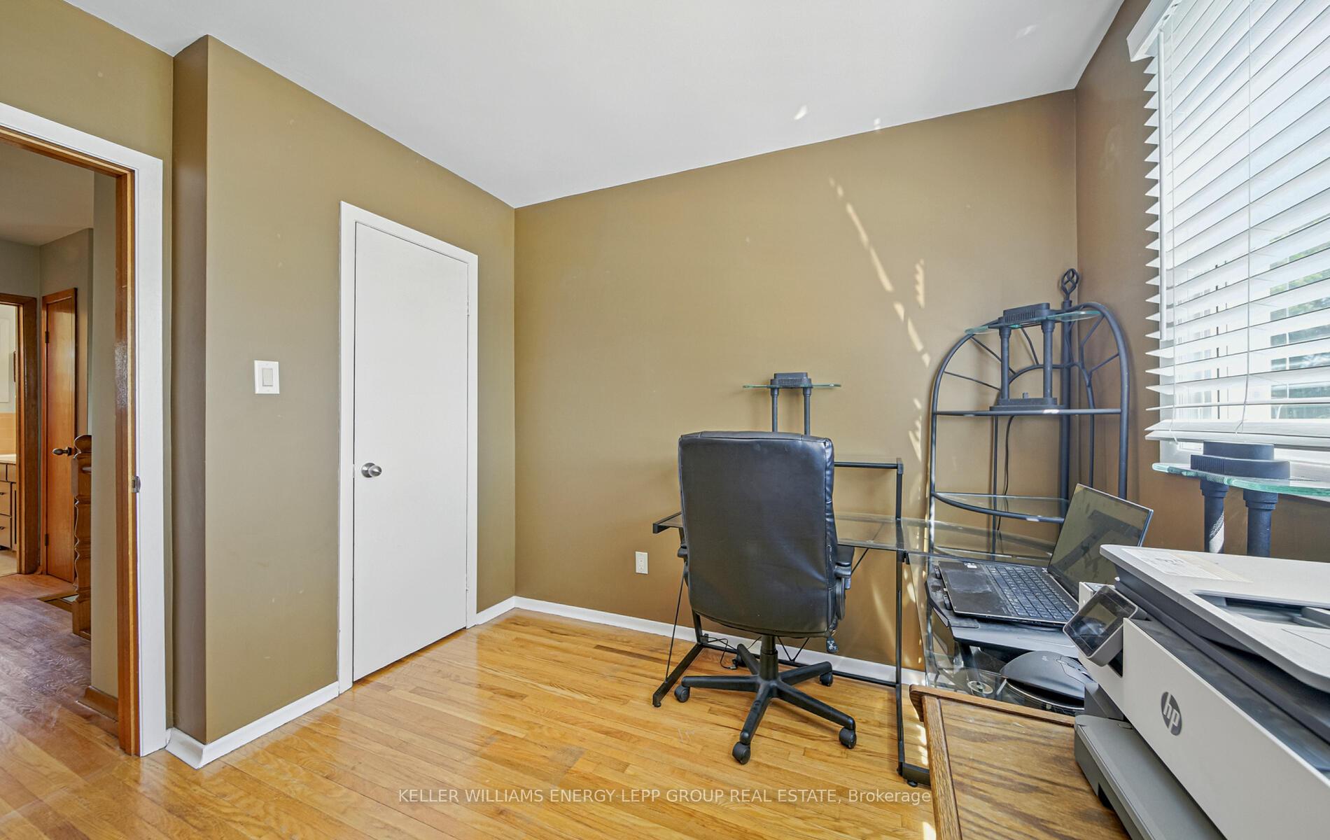 Photo 31 of 916 Somerville Street, Oshawa, Centennial — HOMEH