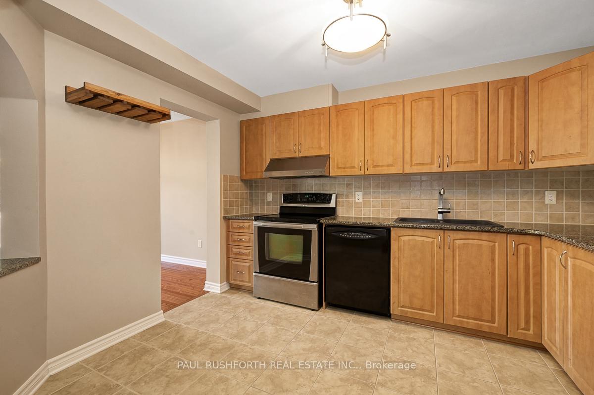 Photo 10 of 131 Montmorency Way, Ottawa, Avalon East — HOMEH
