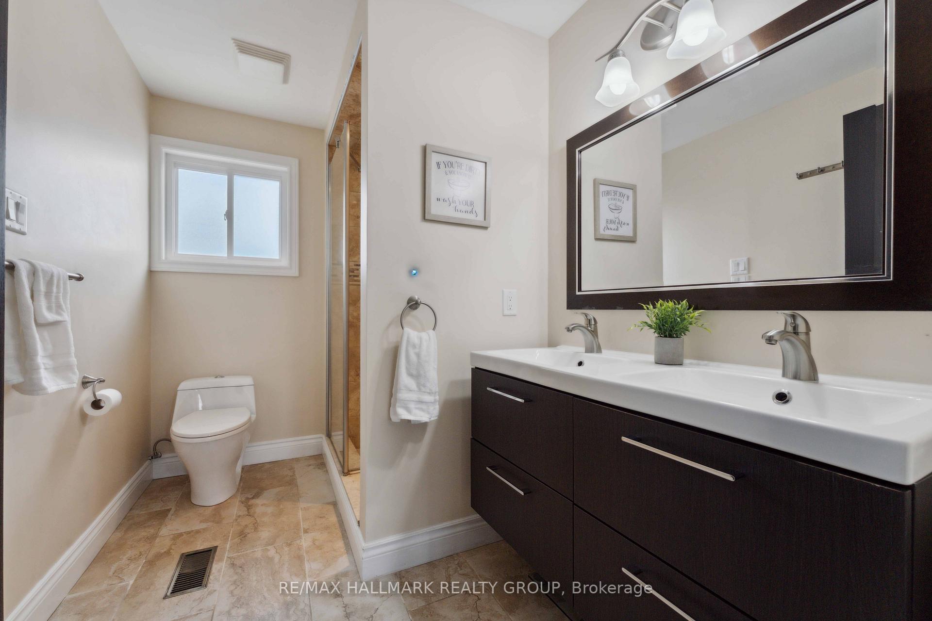 Photo 19 of 1426 Larkhaven Crescent, Ottawa, Orleans/Sunridge — HOMEH