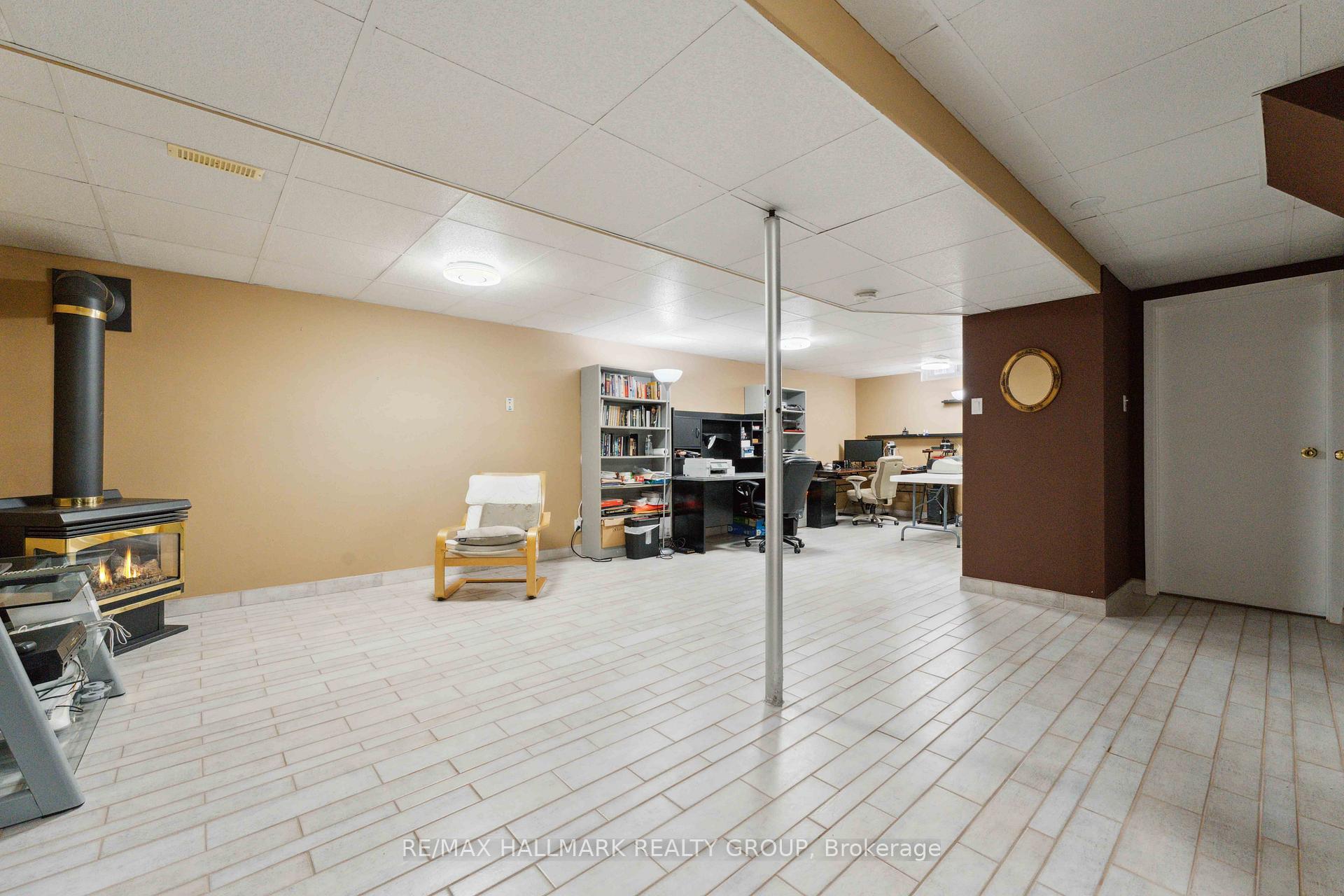 Photo 25 of 1426 Larkhaven Crescent, Ottawa, Orleans/Sunridge — HOMEH