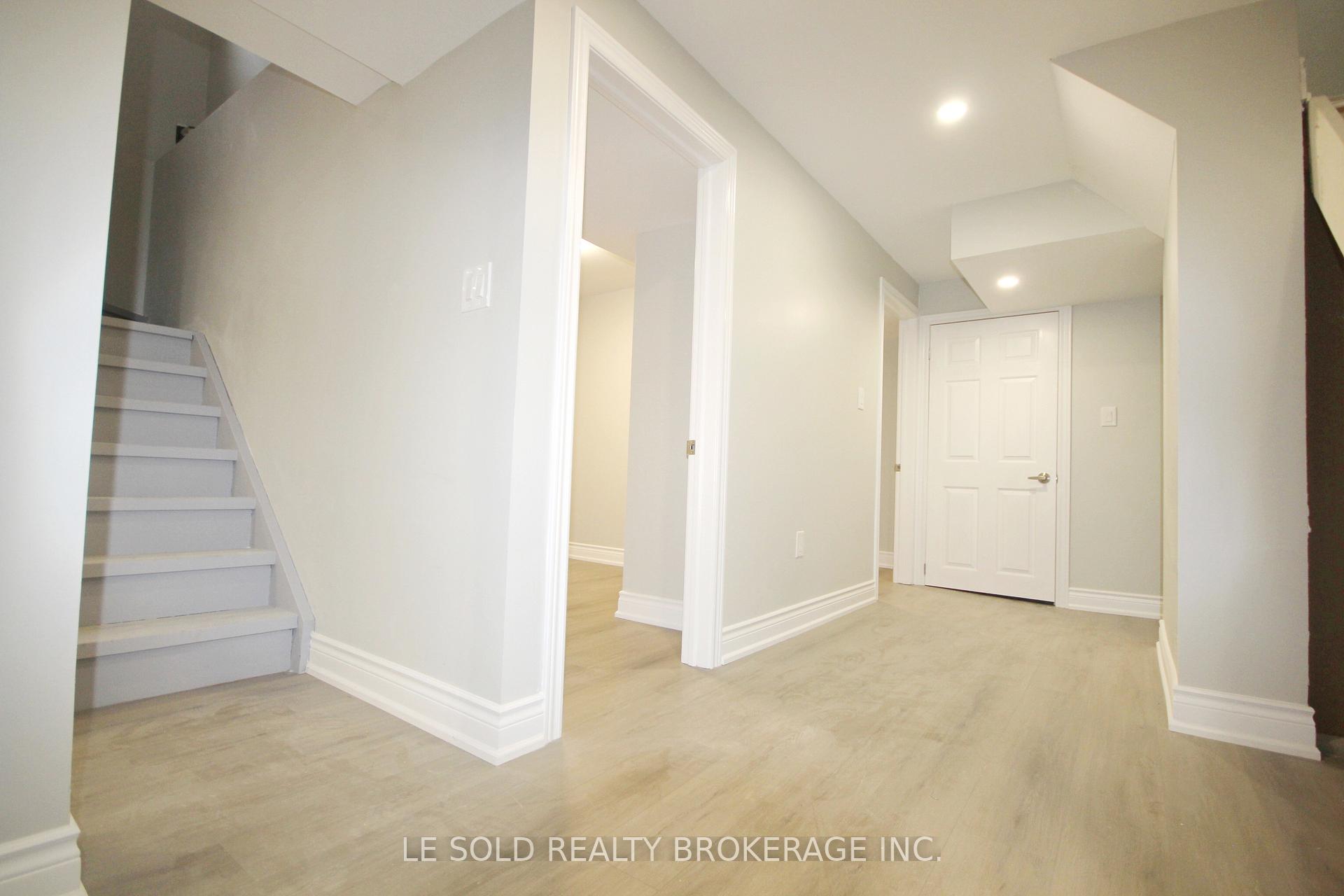 Photo 2 of Unit Bsmt, 246 Larkin Avenue, Markham, Markham Village — HOMEH