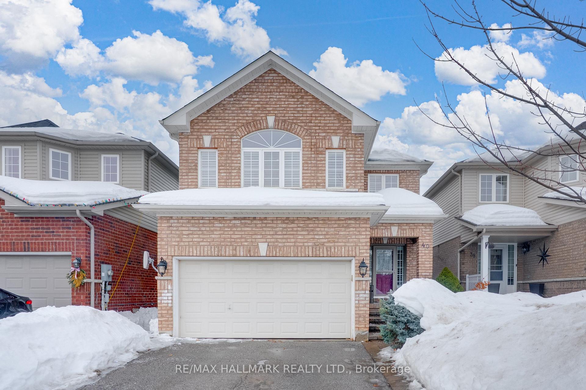 Photo 1 of 40 Knight Street, New Tecumseth, Alliston — HOMEH