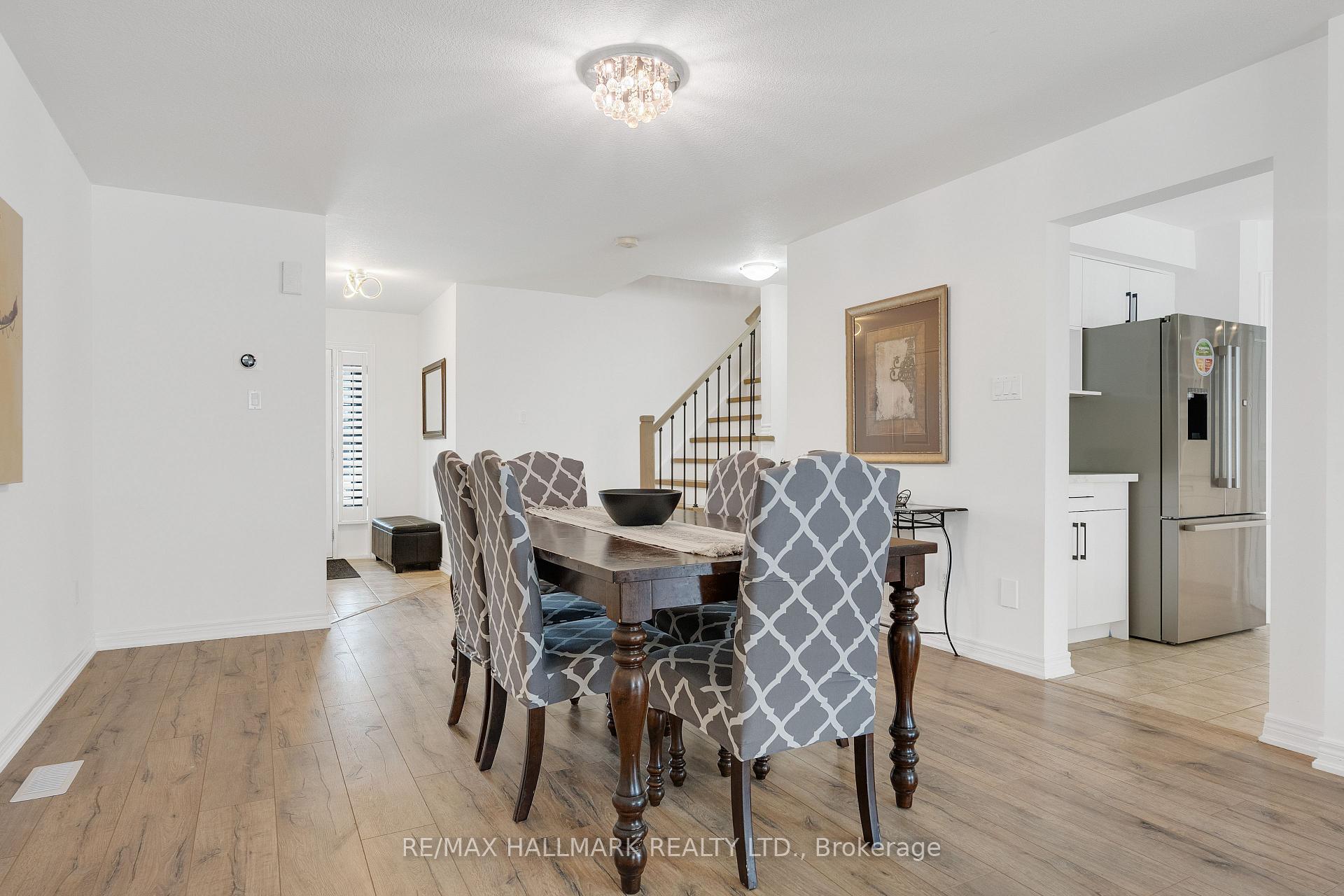 Photo 6 of 40 Knight Street, New Tecumseth, Alliston — HOMEH