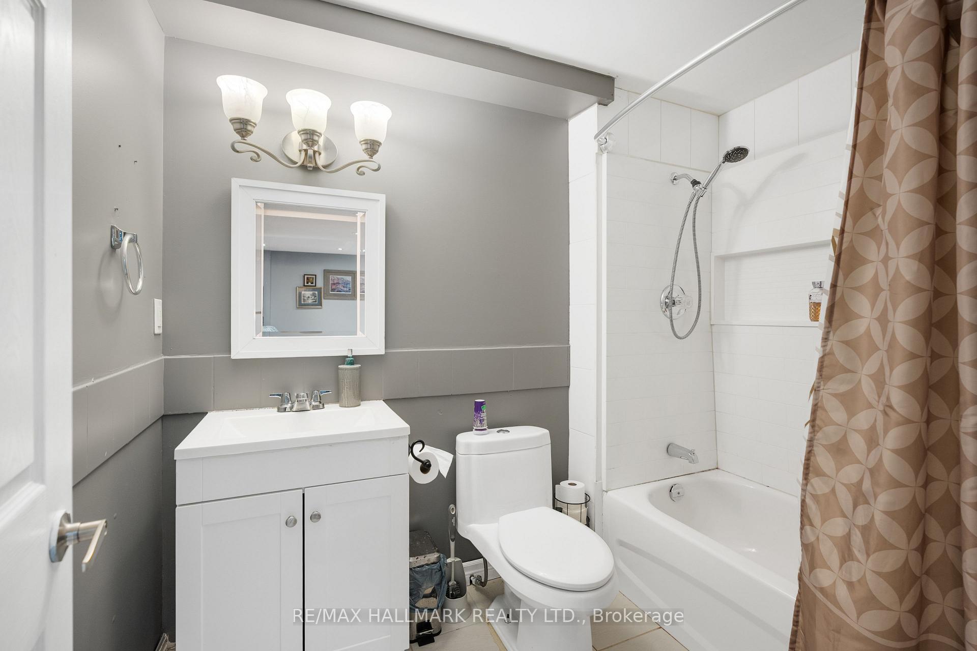 Photo 36 of 40 Knight Street, New Tecumseth, Alliston — HOMEH