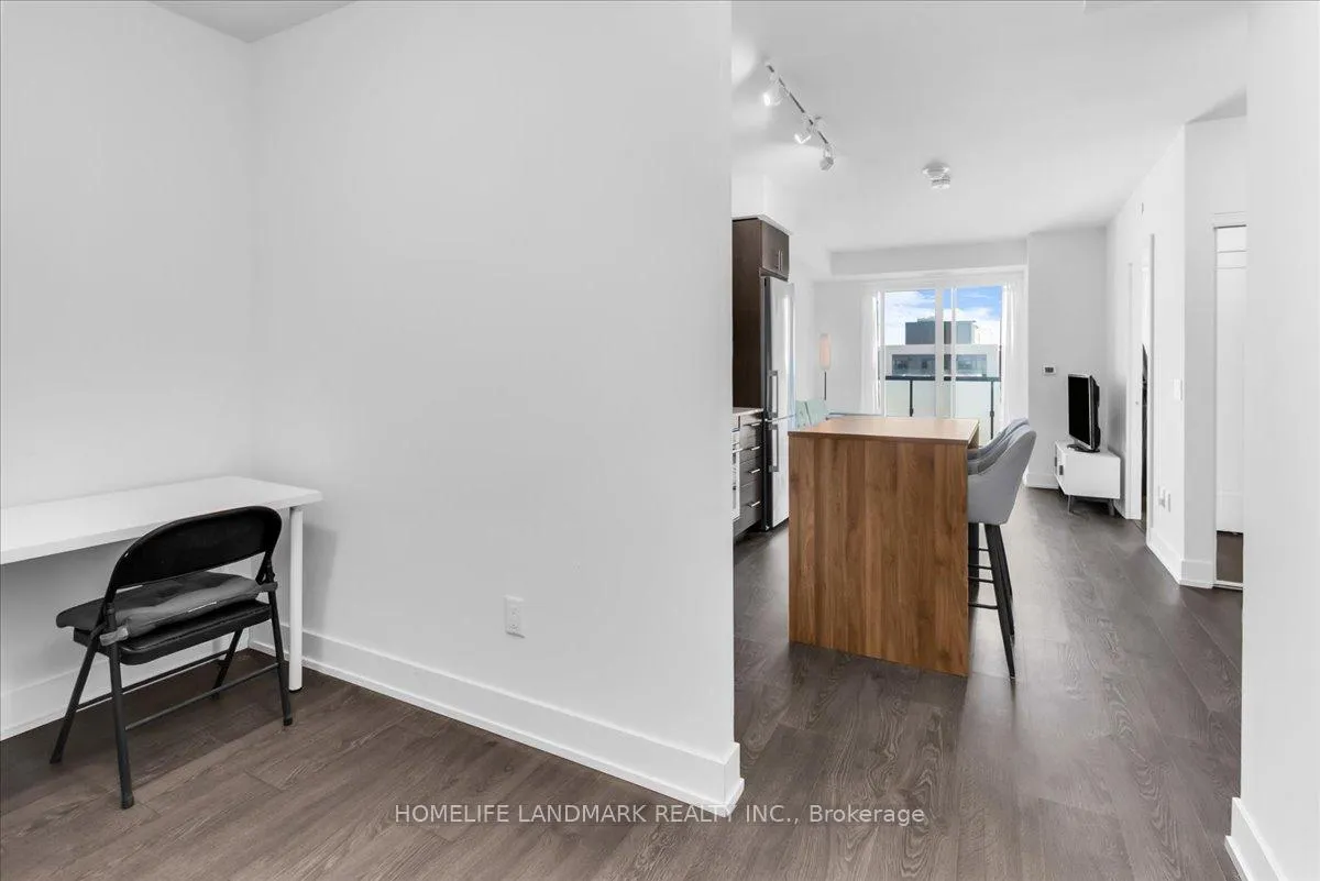 Photo 4 of Unit 2011, 2550 Simcoe Street N, Oshawa, Windfields — HOMEH