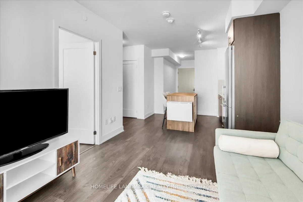 Photo 13 of Unit 2011, 2550 Simcoe Street N, Oshawa, Windfields — HOMEH