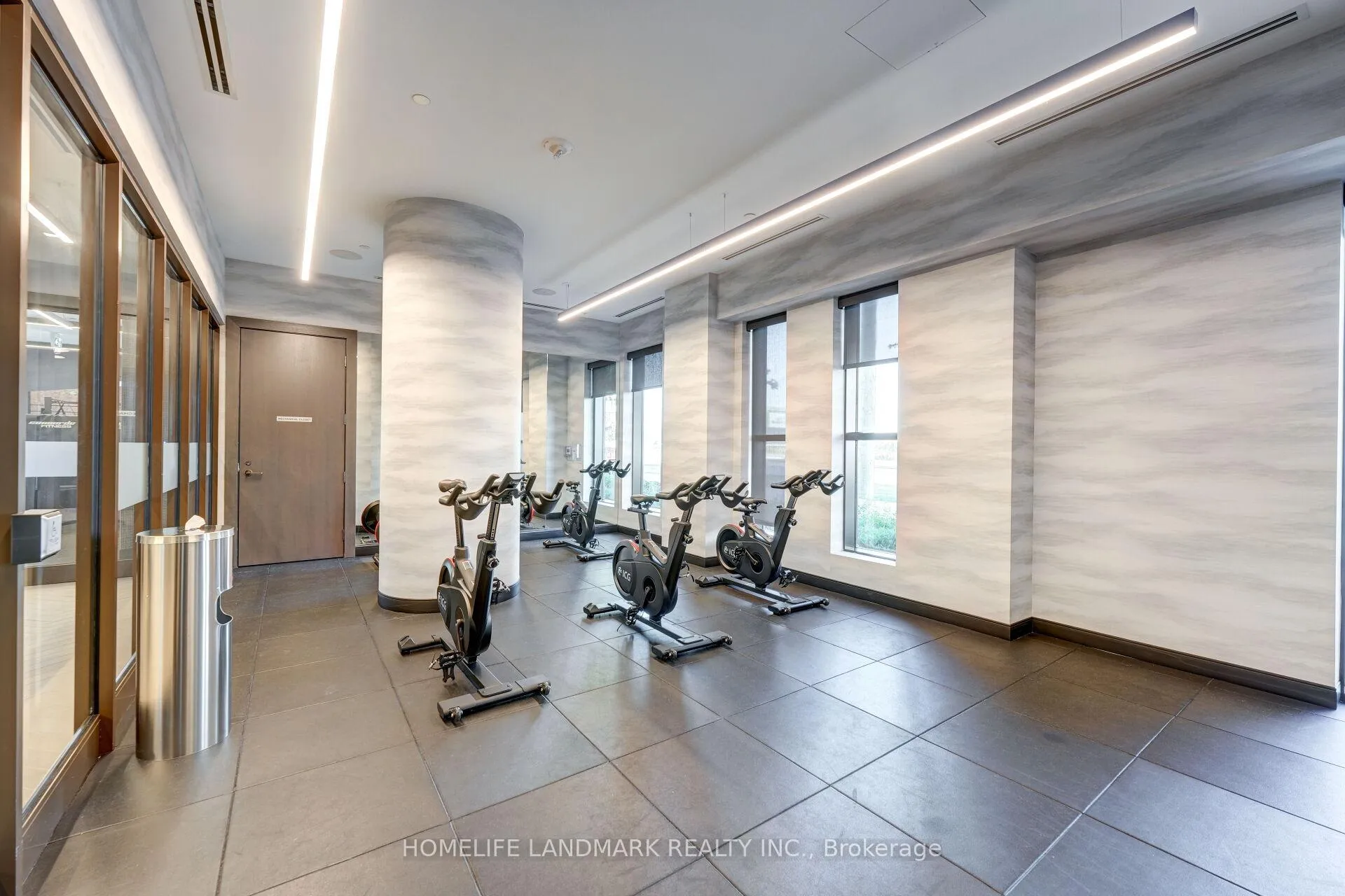 Photo 38 of Unit 2011, 2550 Simcoe Street N, Oshawa, Windfields — HOMEH