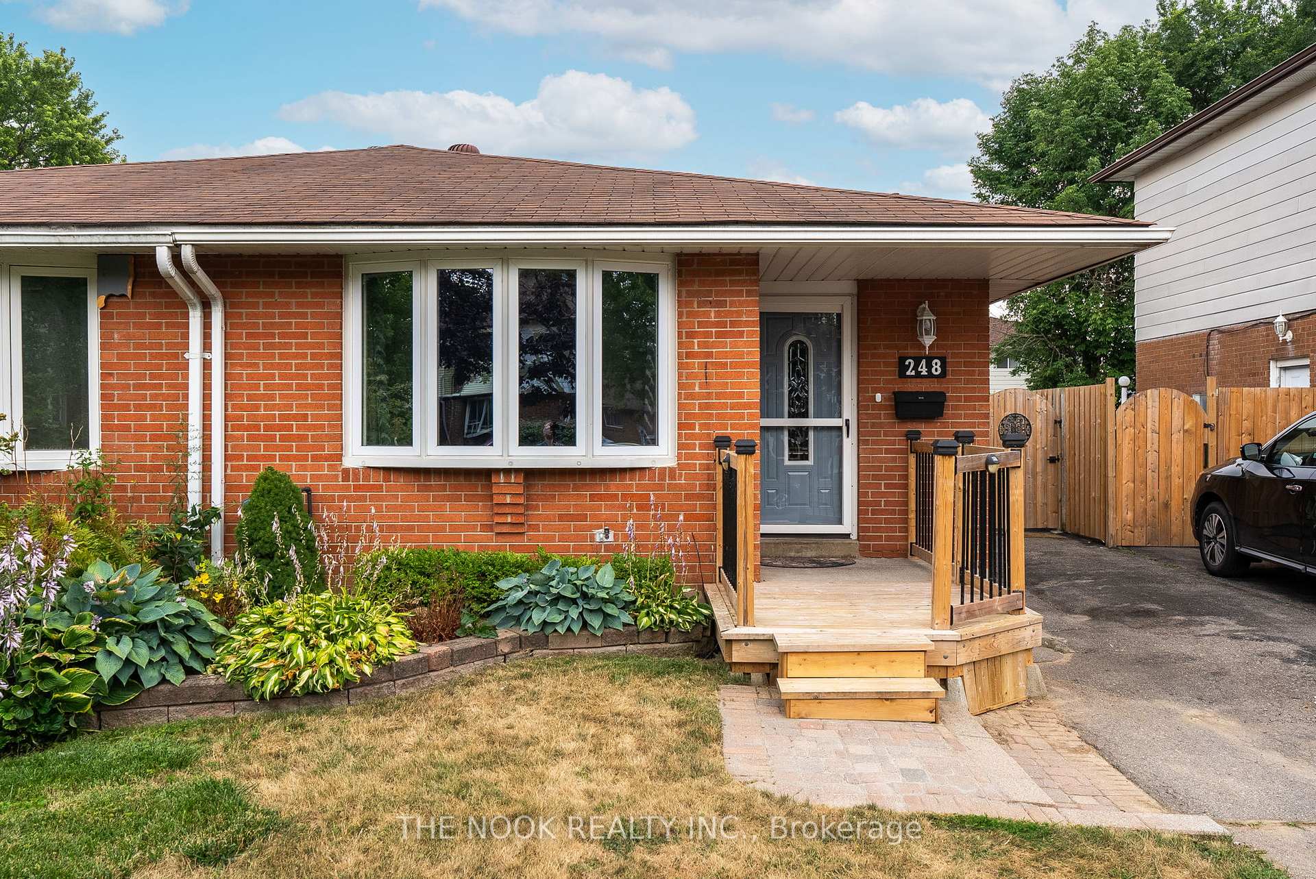 Photo 3 of 248 Kinmount Crescent, Oshawa, Lakeview — HOMEH
