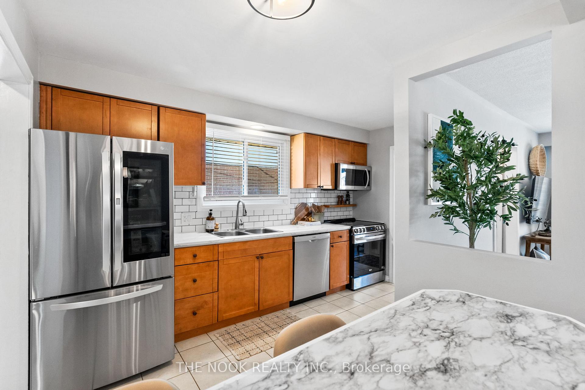 Photo 15 of 248 Kinmount Crescent, Oshawa, Lakeview — HOMEH