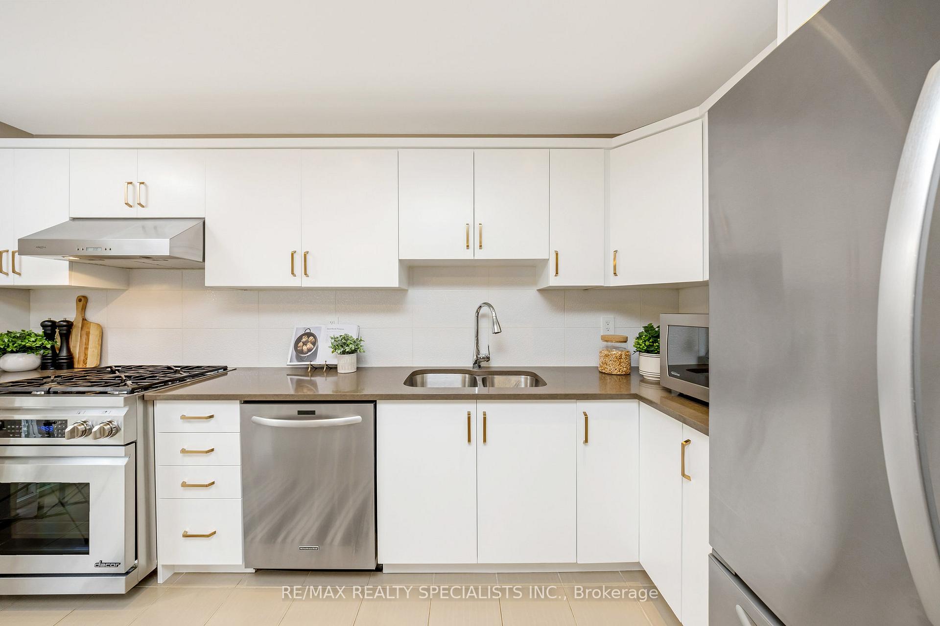 Photo 32 of 435 Zuest Crescent, Milton, Willmott — HOMEH