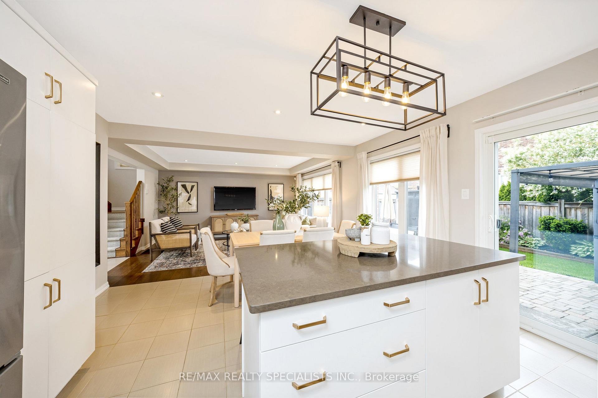 Photo 8 of 435 Zuest Crescent, Milton, Willmott — HOMEH