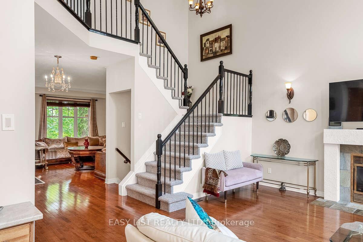 Photo 20 of 10 Birdseye Terrace, Ottawa, Springridge/East Village — HOMEH