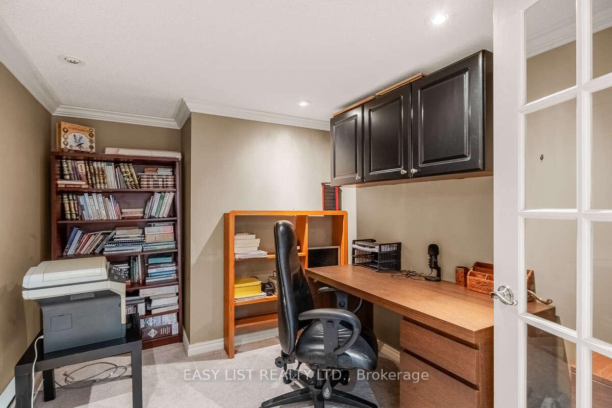 Photo 33 of 10 Birdseye Terrace, Ottawa, Springridge/East Village — HOMEH