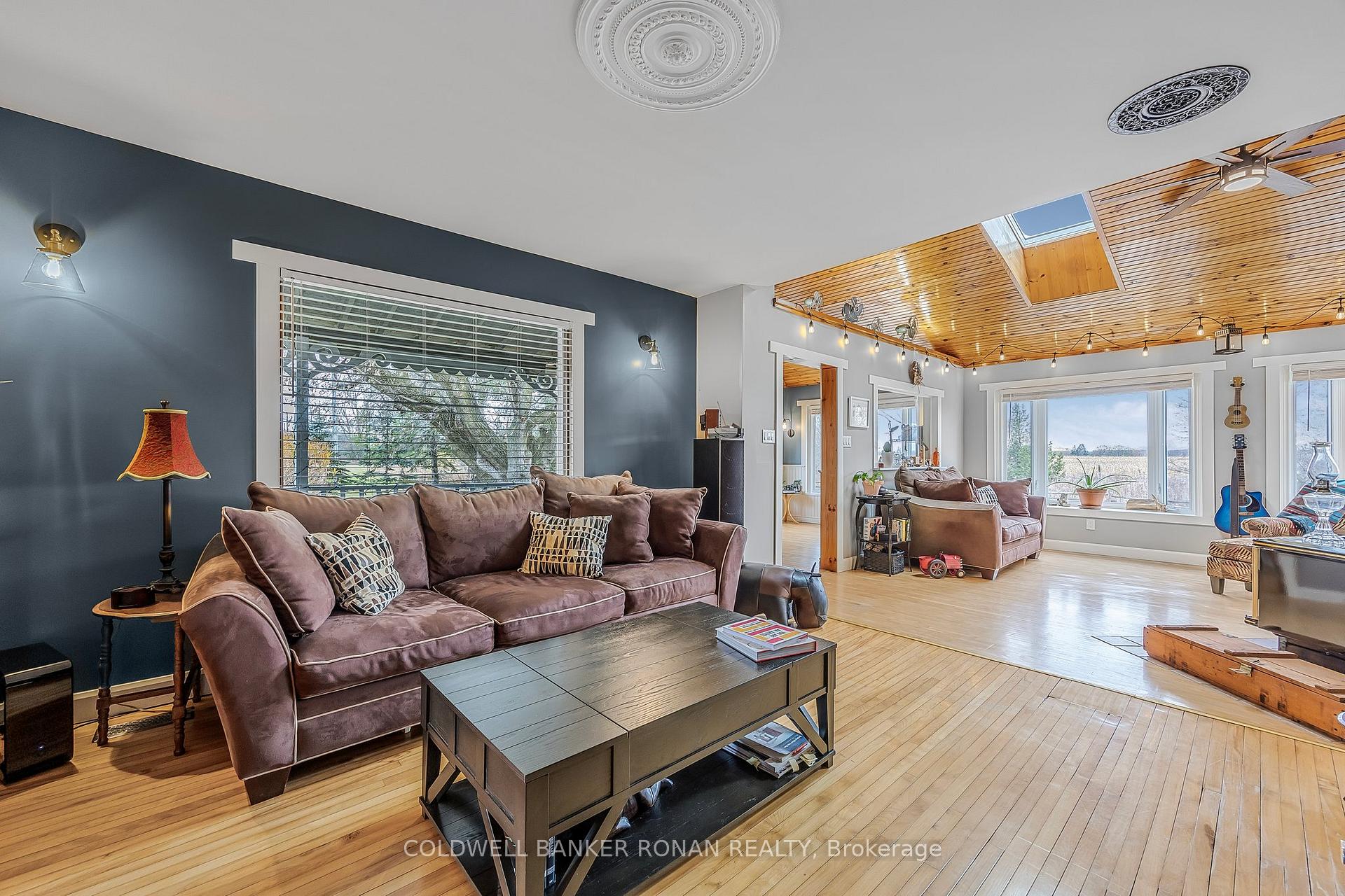 Photo 5 of 6866 6th Line, New Tecumseth, Rural New Tecumseth — HOMEH