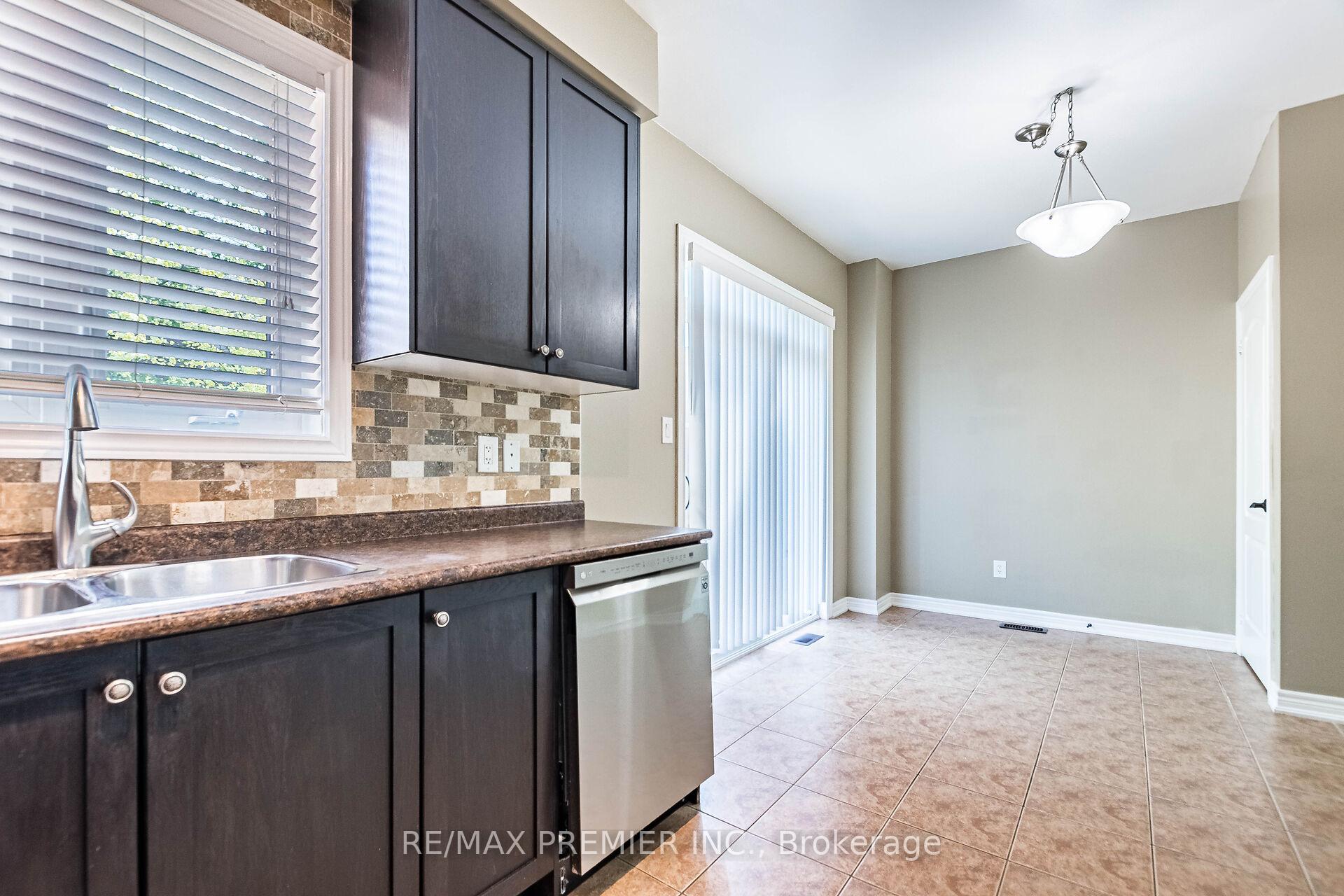 Photo 6 of 595 Grant Way, Milton, Scott — HOMEH