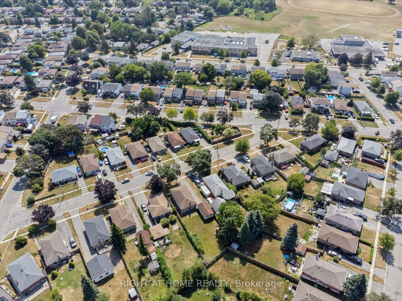 Photo 39 of 1328 Scugog Avenue, Oshawa, Lakeview — HOMEH