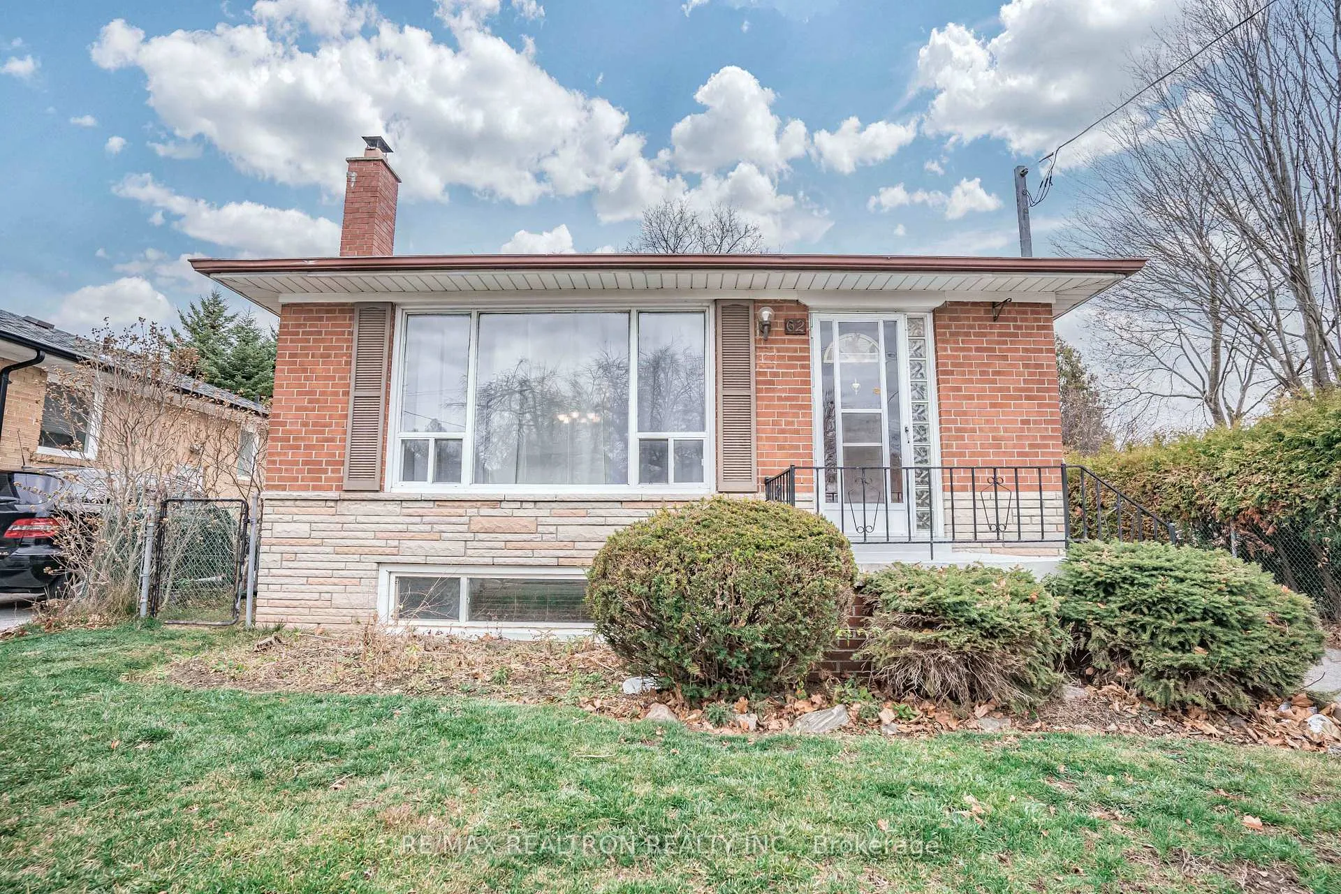 Front of Unit Main, 62 Slan Avenue