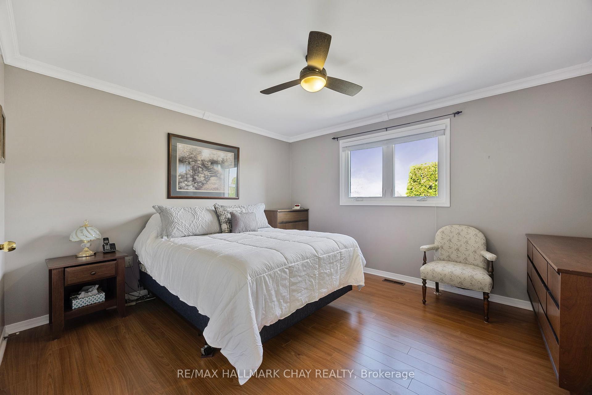Photo 17 of 41 Carter Crescent, Orillia — HOMEH