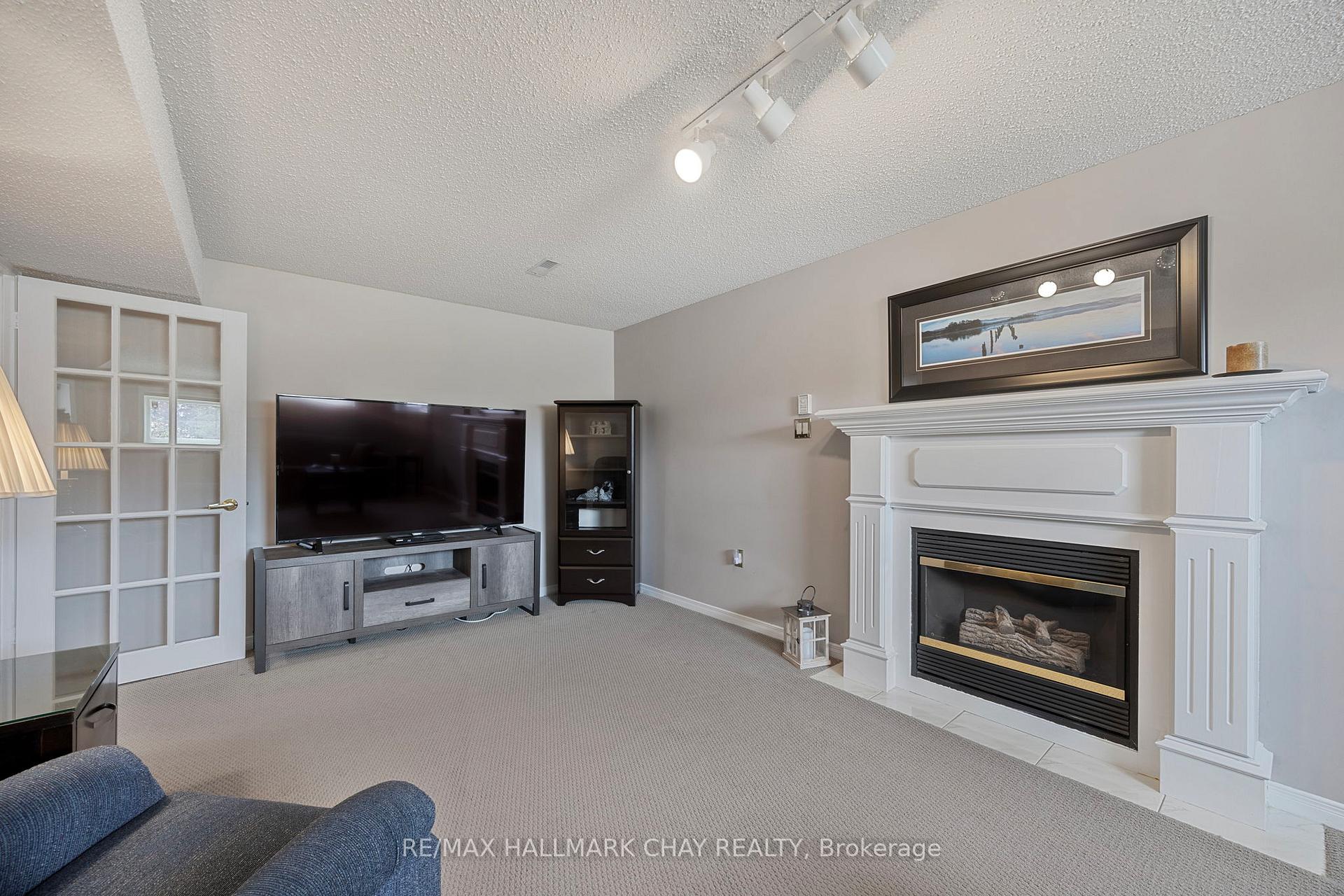 Photo 26 of 41 Carter Crescent, Orillia — HOMEH