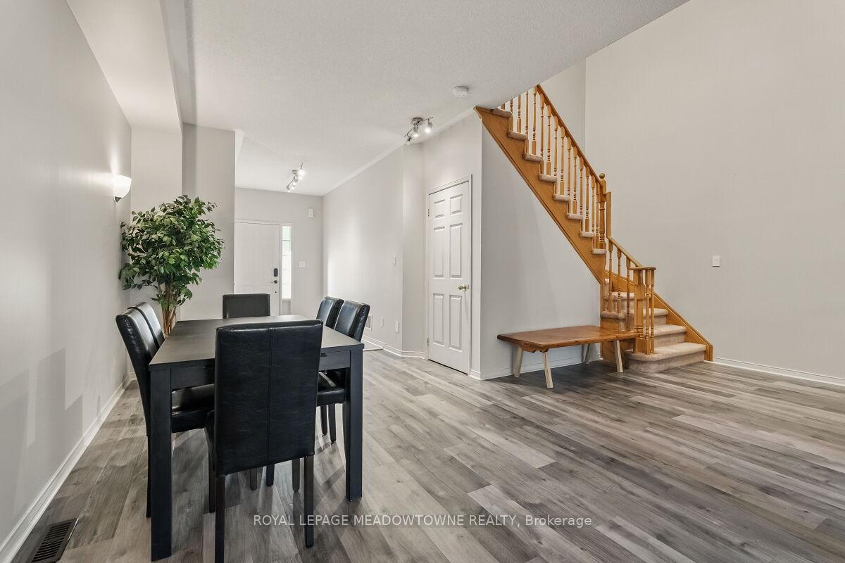 Photo 5 of 1268 Cartmer Way, Milton, Dempsey — HOMEH