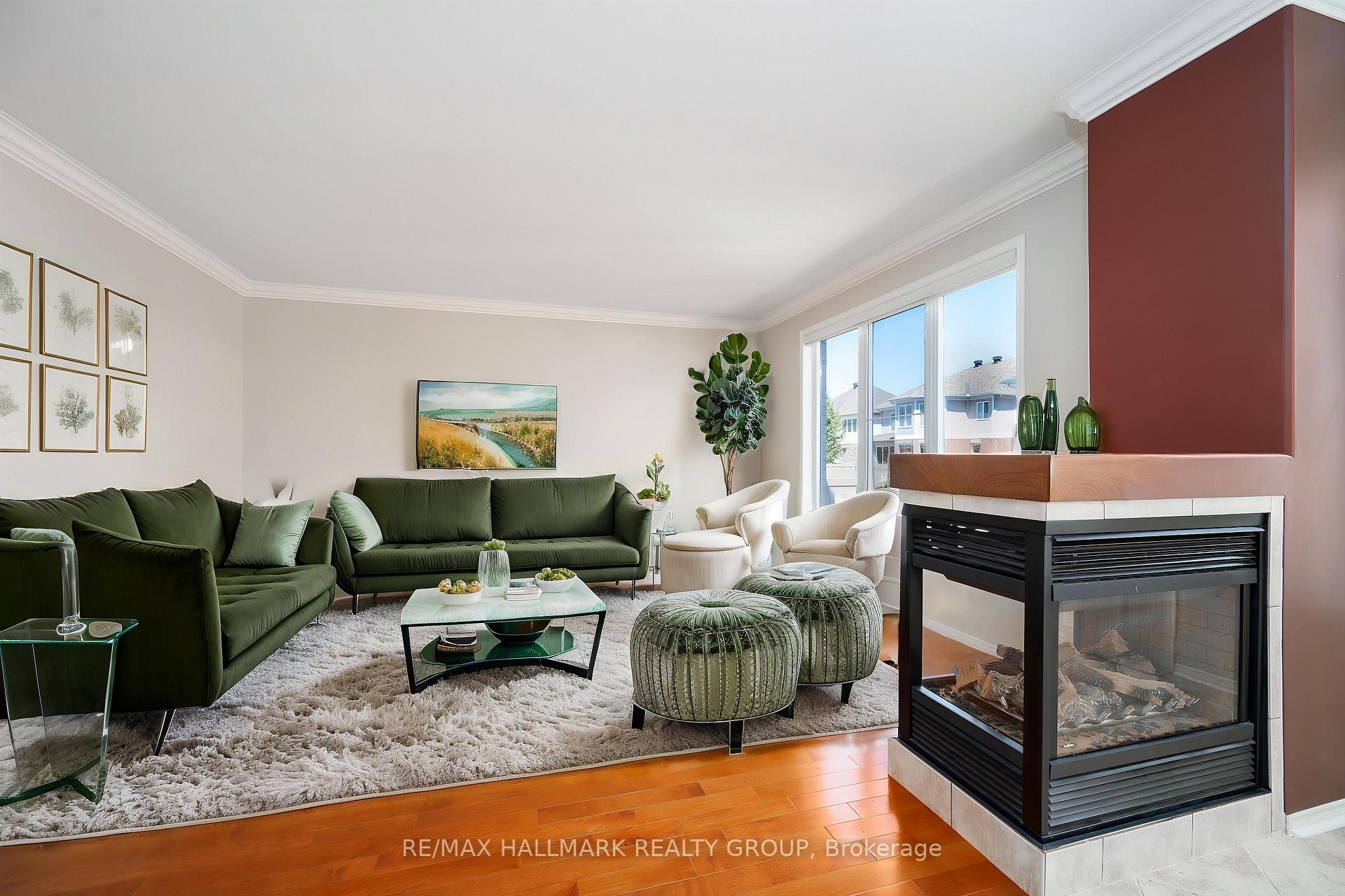 Photo 17 of 2031 Silver Pines Crescent, Ottawa, Chapel Hill South - Orleans Village — HOMEH