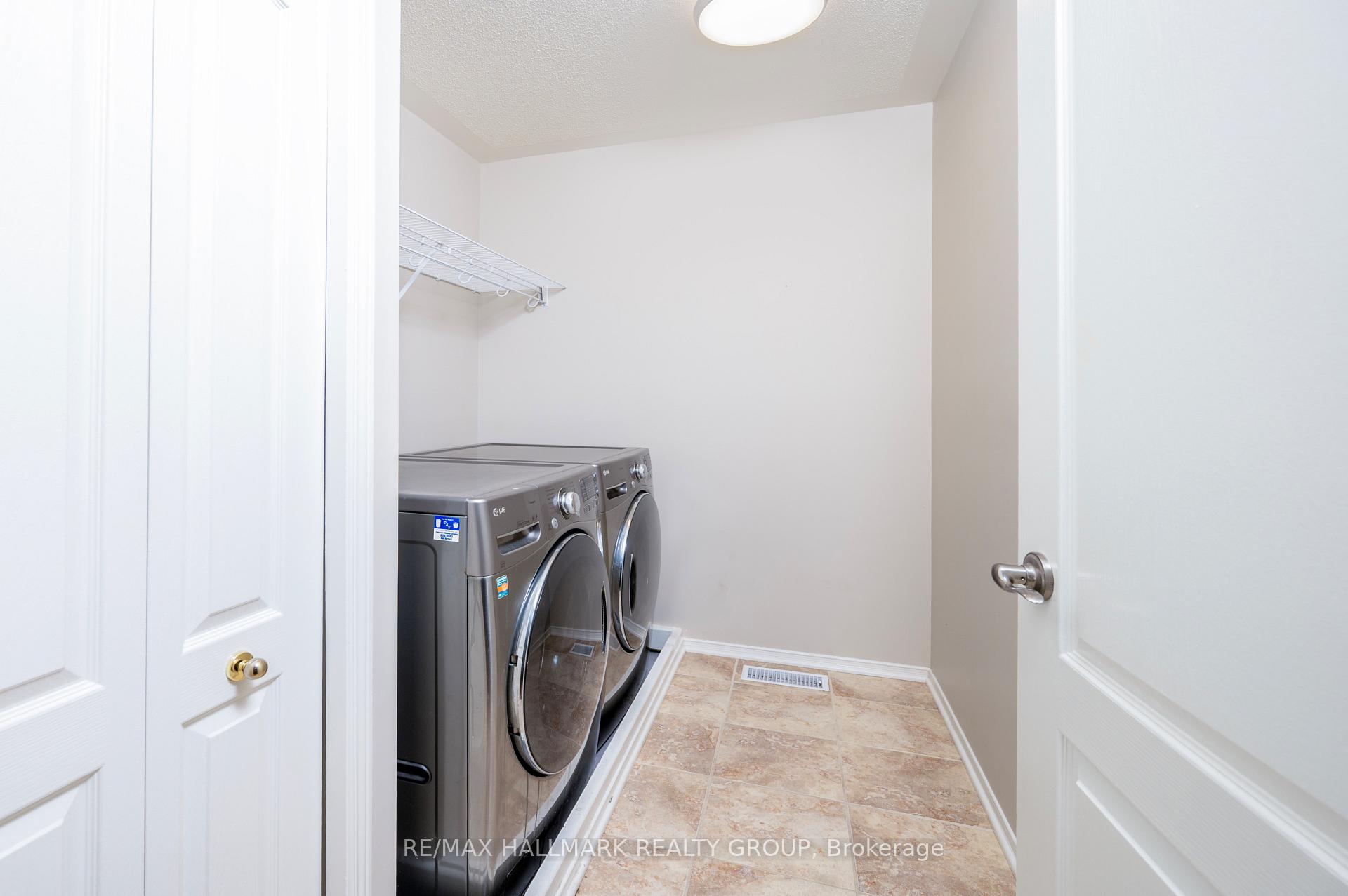 Photo 24 of 2031 Silver Pines Crescent, Ottawa, Chapel Hill South - Orleans Village — HOMEH
