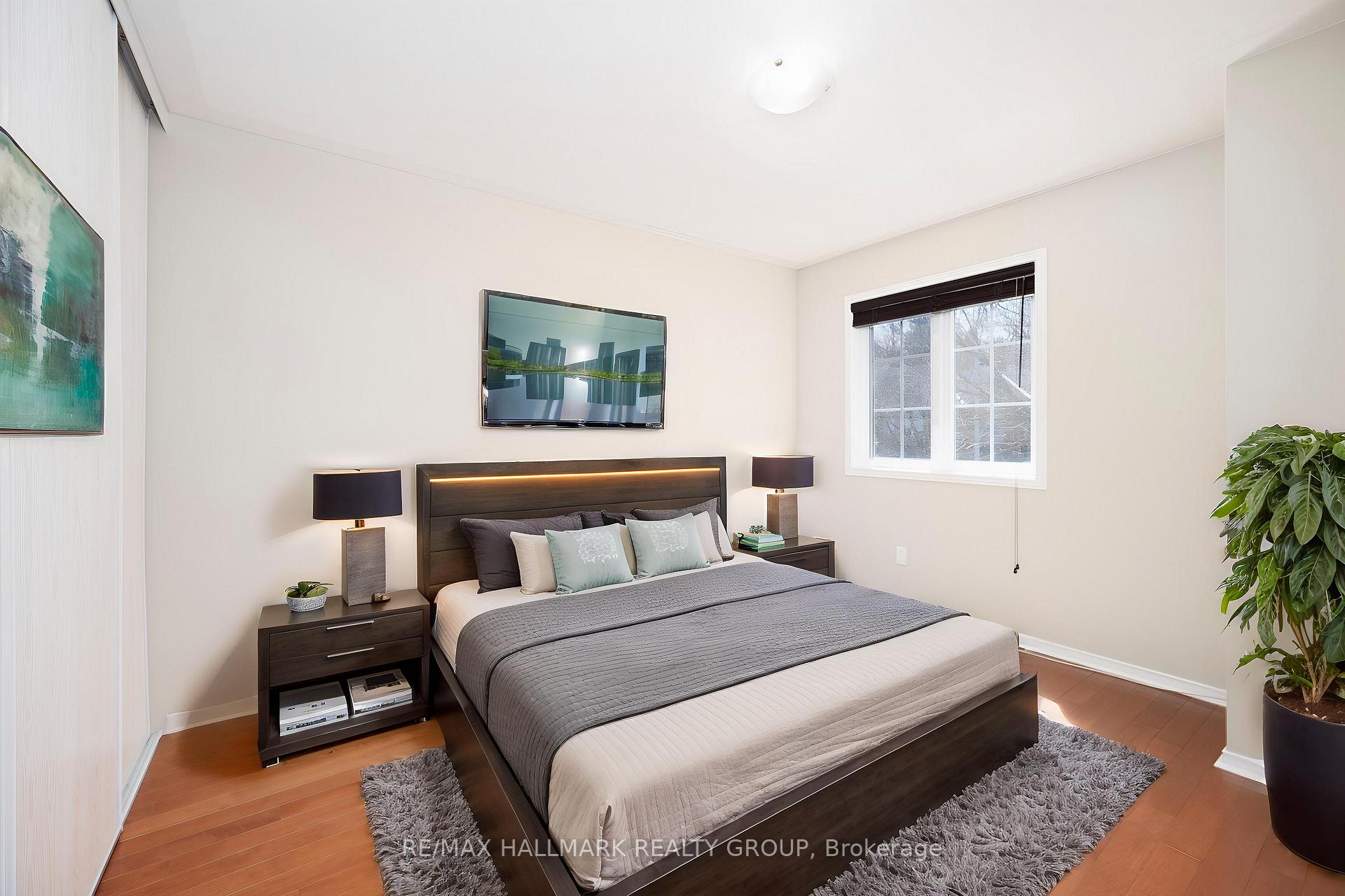 Photo 27 of 2031 Silver Pines Crescent, Ottawa, Chapel Hill South - Orleans Village — HOMEH