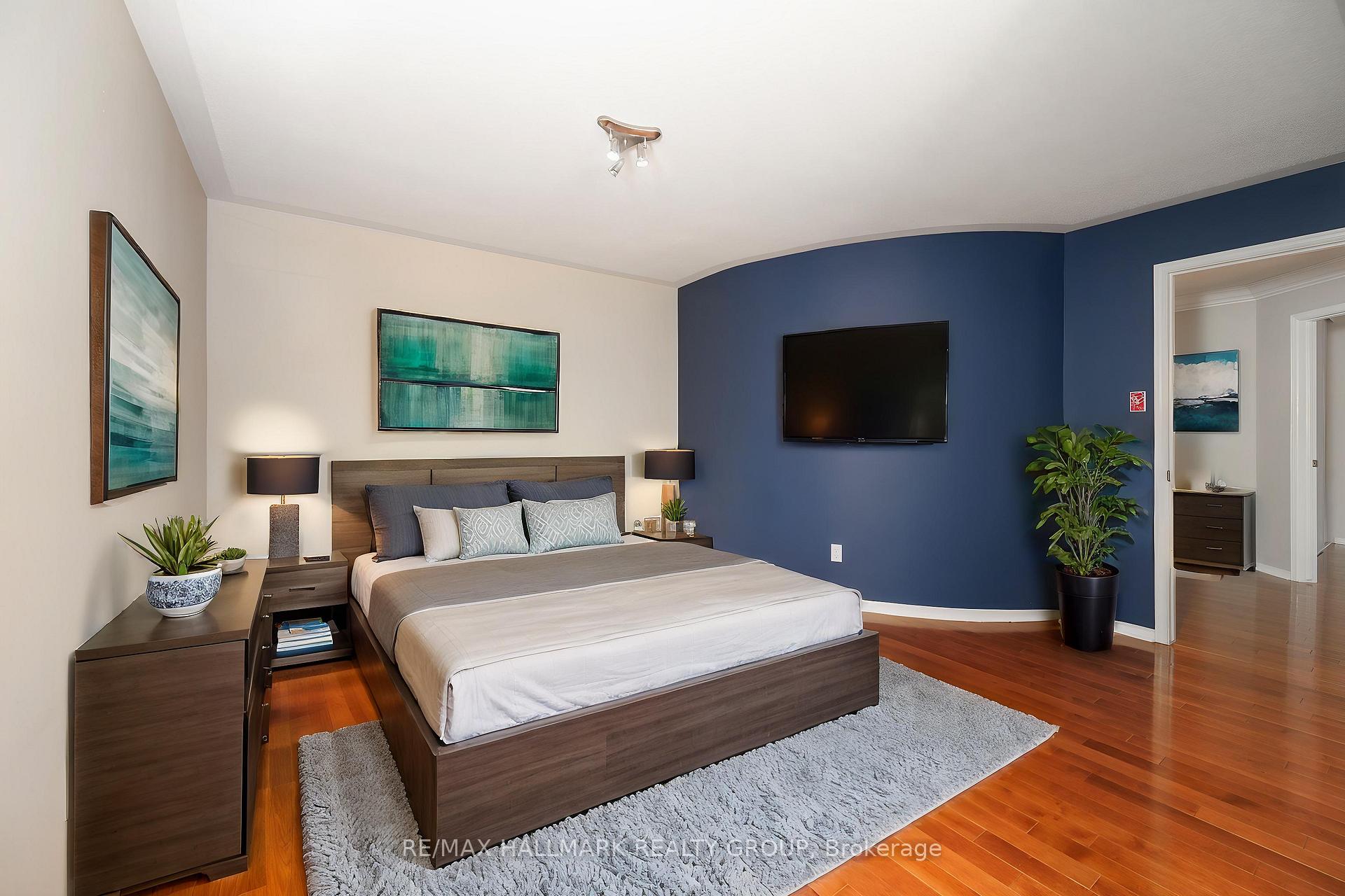 Photo 33 of 2031 Silver Pines Crescent, Ottawa, Chapel Hill South - Orleans Village — HOMEH