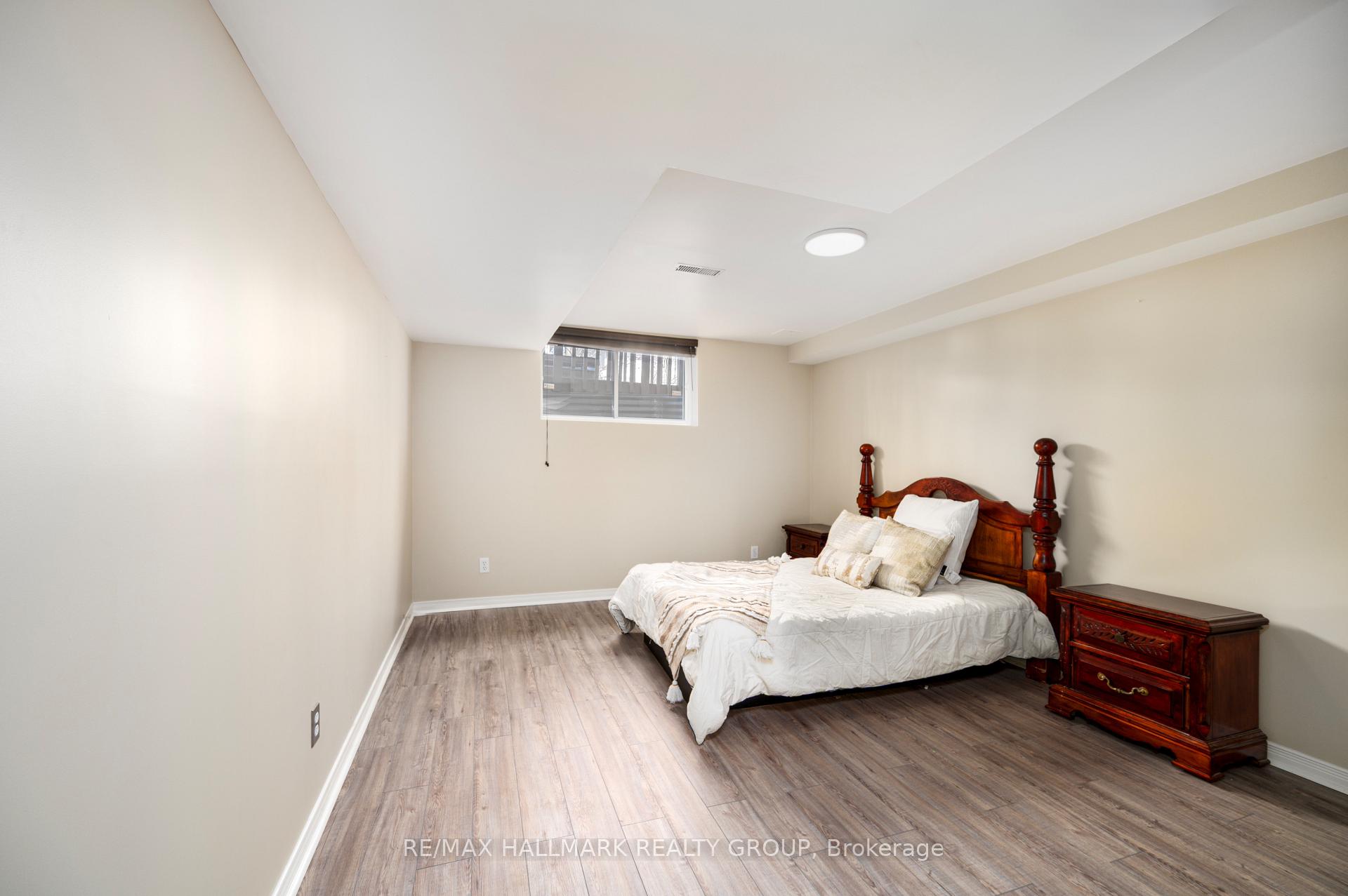 Photo 41 of 2031 Silver Pines Crescent, Ottawa, Chapel Hill South - Orleans Village — HOMEH