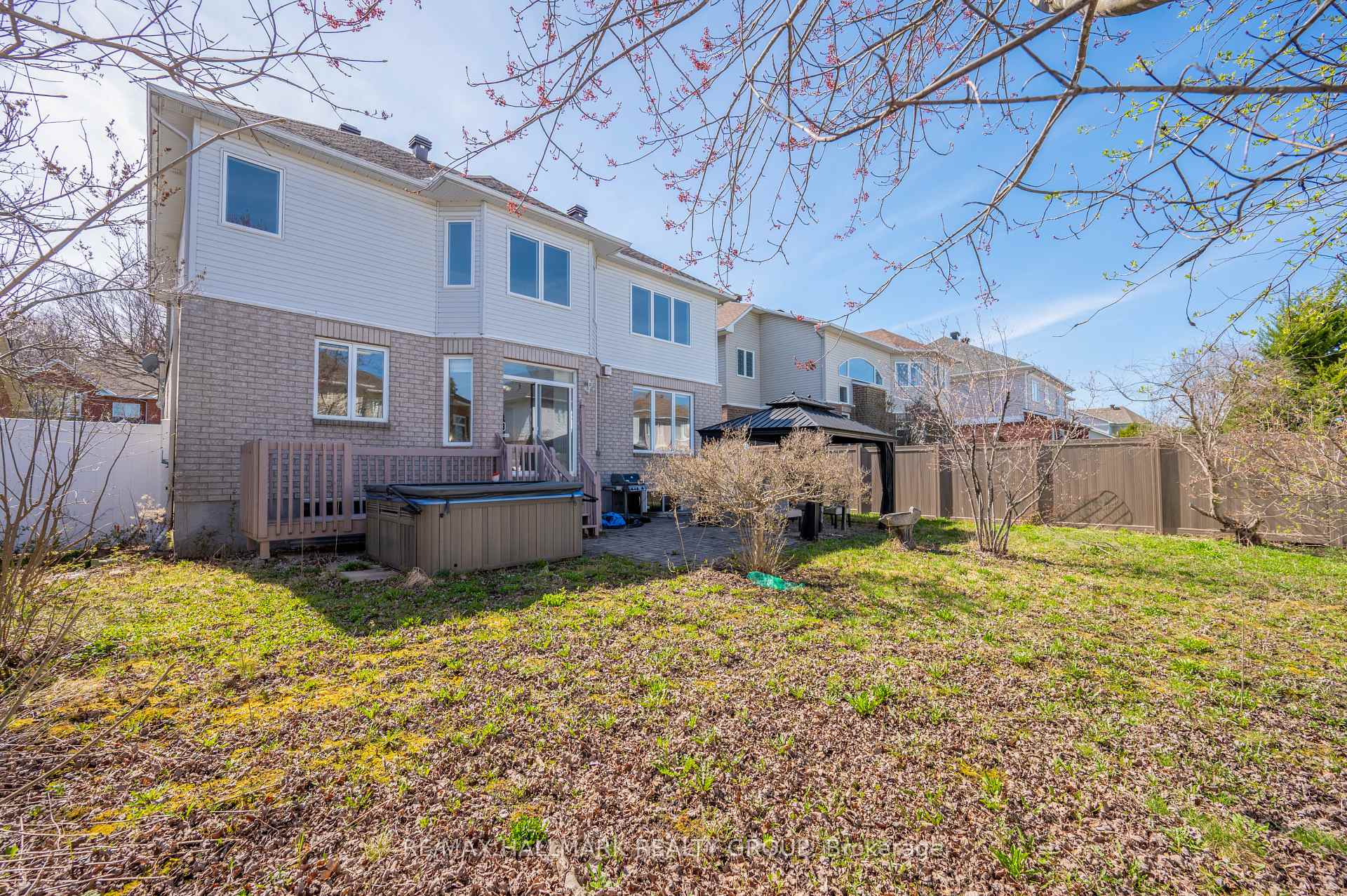 Photo 43 of 2031 Silver Pines Crescent, Ottawa, Chapel Hill South - Orleans Village — HOMEH