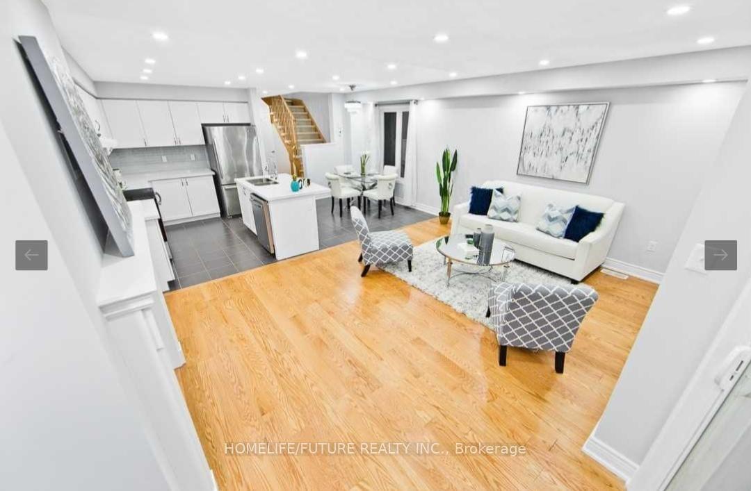 Photo 2 of 202 Cosgrove Drive, Oshawa, Windfields — HOMEH