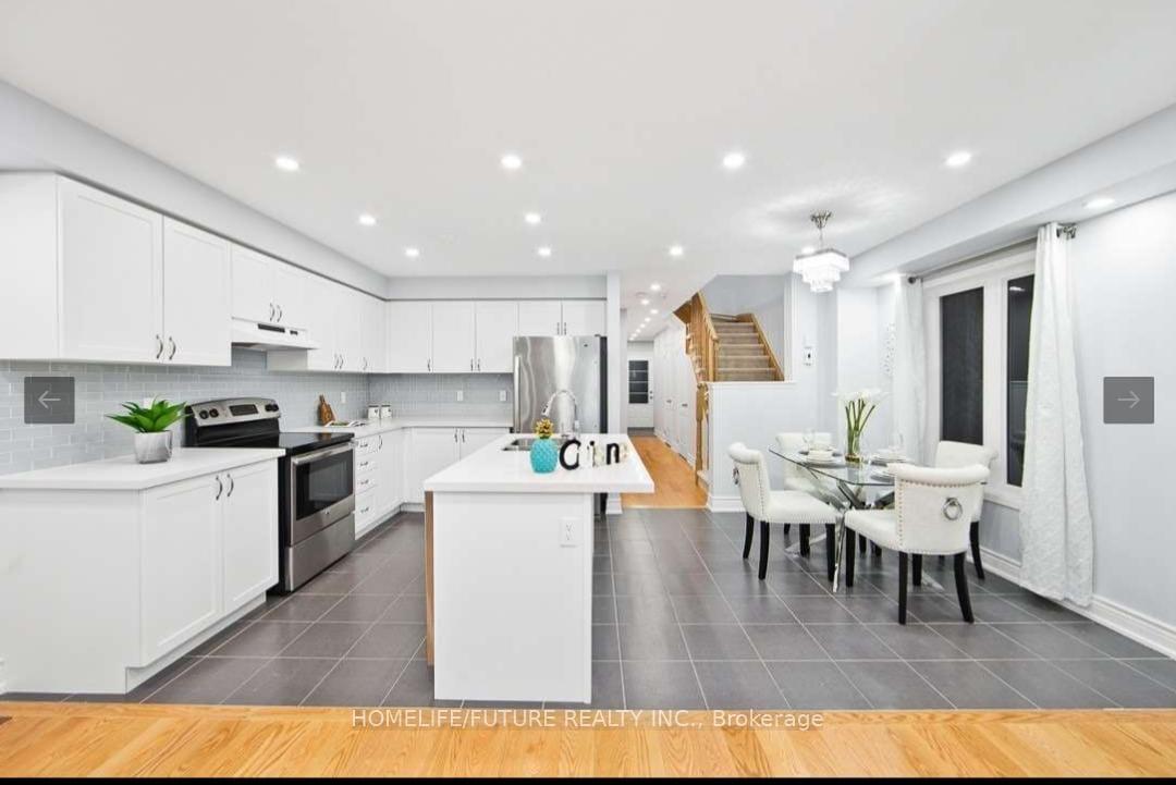 Photo 4 of 202 Cosgrove Drive, Oshawa, Windfields — HOMEH