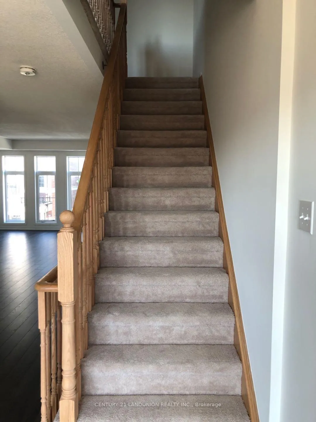Photo 11 of 2641 Deputy Minister Path, Oshawa, Windfields — HOMEH