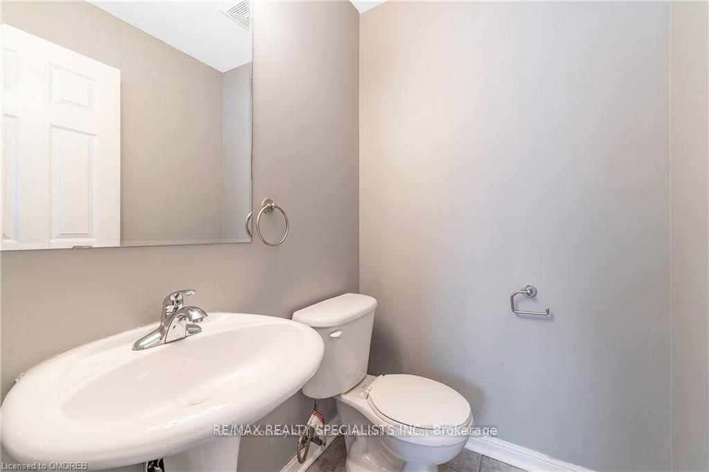 Photo 22 of Unit Upper, 516 Kearns Drive, Milton, Clarke — HOMEH