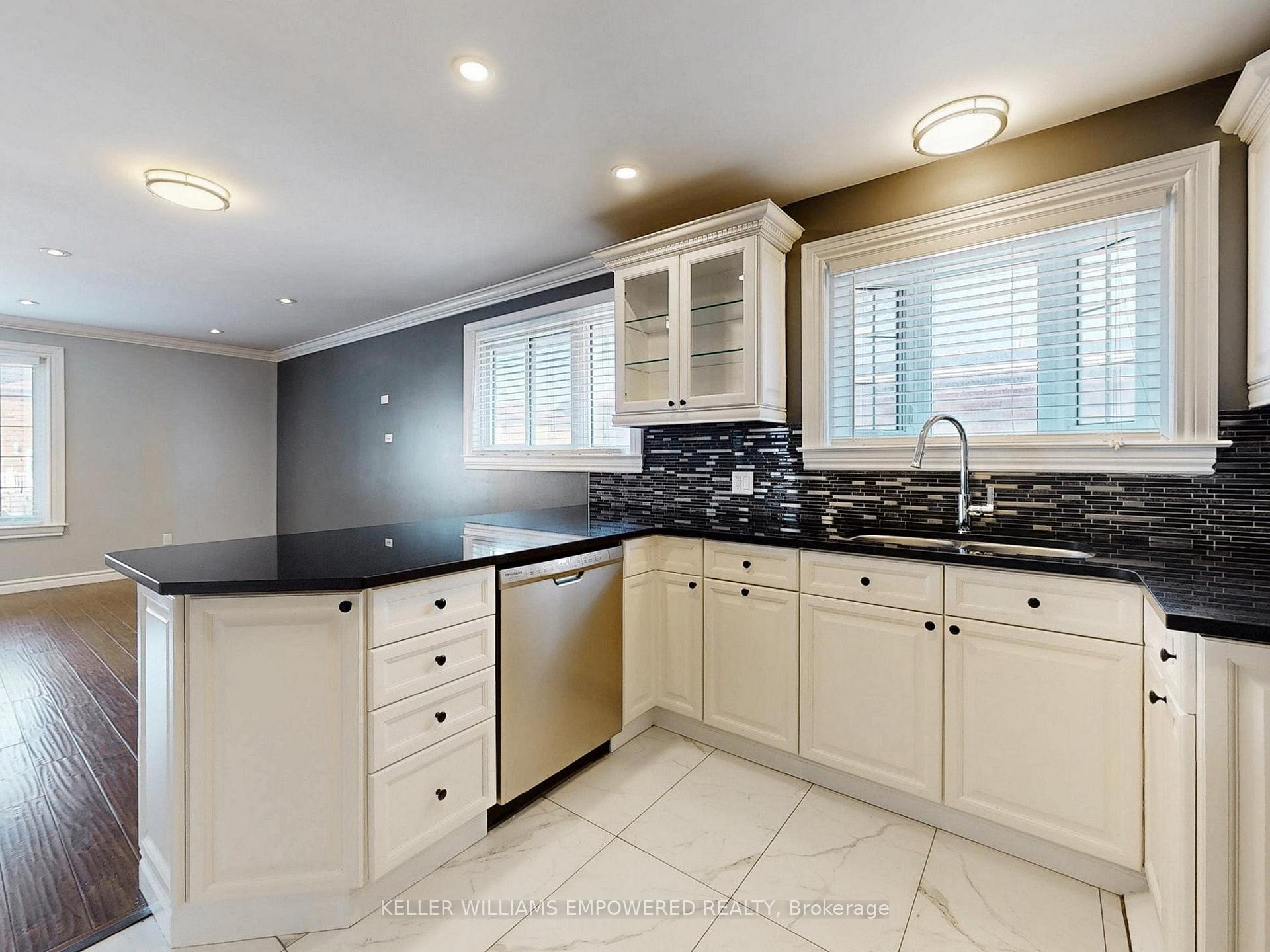 Photo 2 of 361 Windsor Street, Oshawa, Donevan — HOMEH