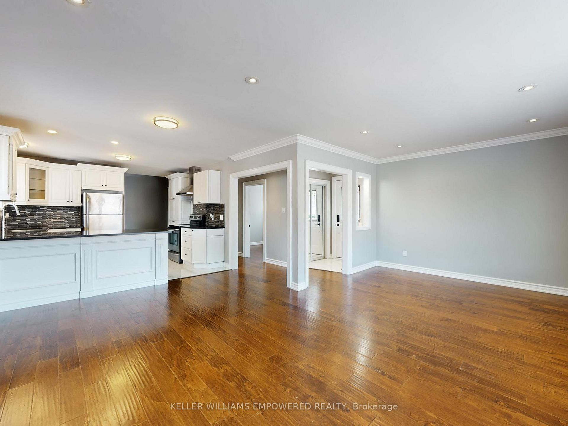 Photo 5 of 361 Windsor Street, Oshawa, Donevan — HOMEH