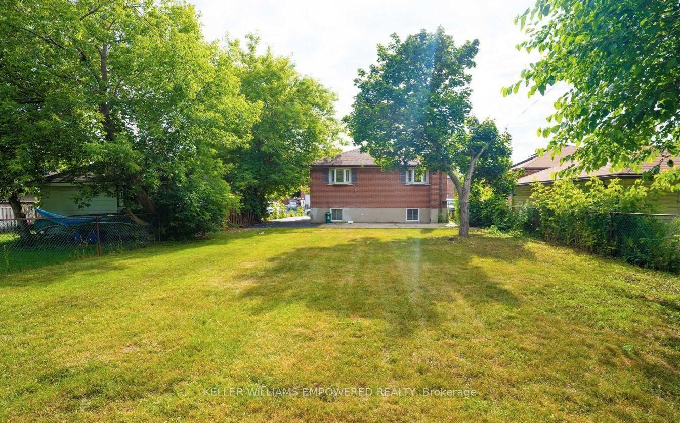 Photo 23 of 361 Windsor Street, Oshawa, Donevan — HOMEH