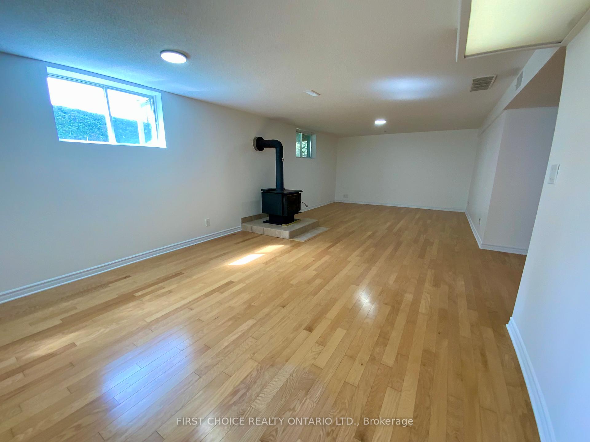 Photo 18 of 6336 Loire Drive, Ottawa, Chateauneuf — HOMEH