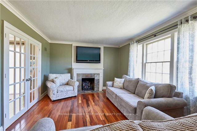 Photo 7 of 24 Rossland Road E, Oshawa, Centennial — HOMEH