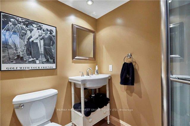 Photo 15 of 24 Rossland Road E, Oshawa, Centennial — HOMEH