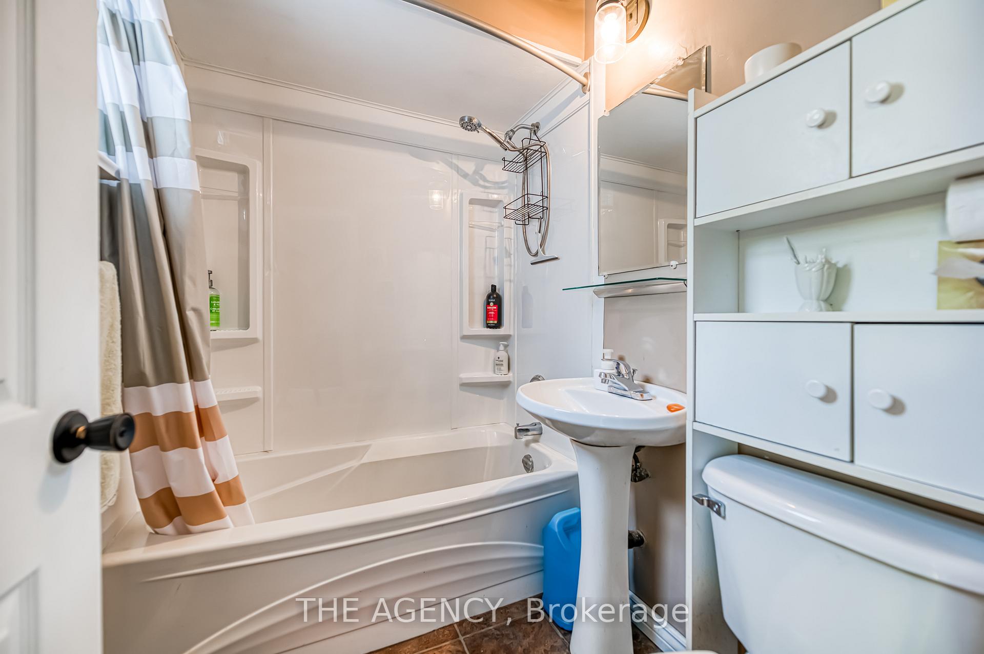 Photo 21 of 80 Kawartha Avenue, Oshawa, Lakeview — HOMEH
