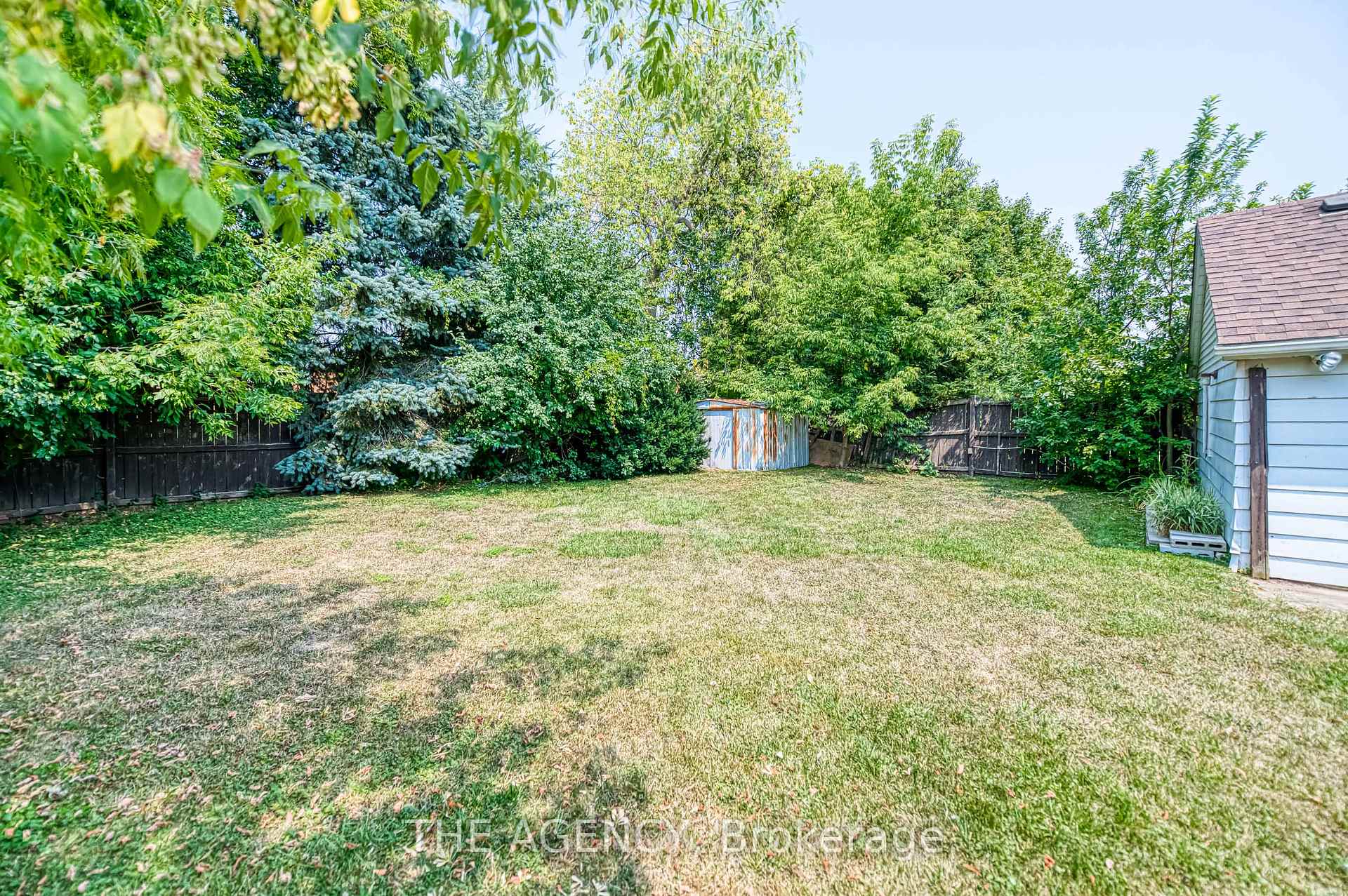 Photo 38 of 80 Kawartha Avenue, Oshawa, Lakeview — HOMEH