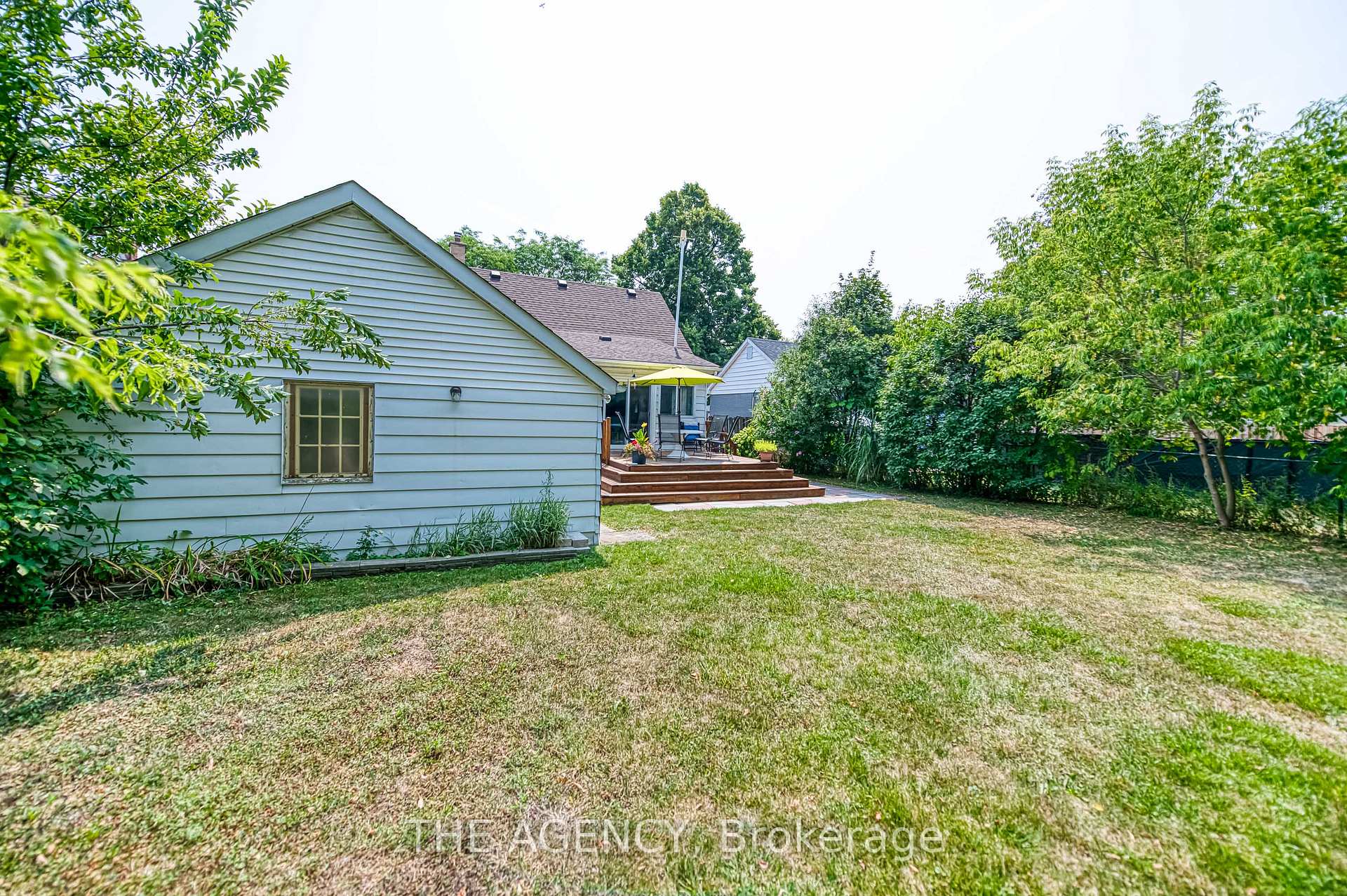 Photo 39 of 80 Kawartha Avenue, Oshawa, Lakeview — HOMEH