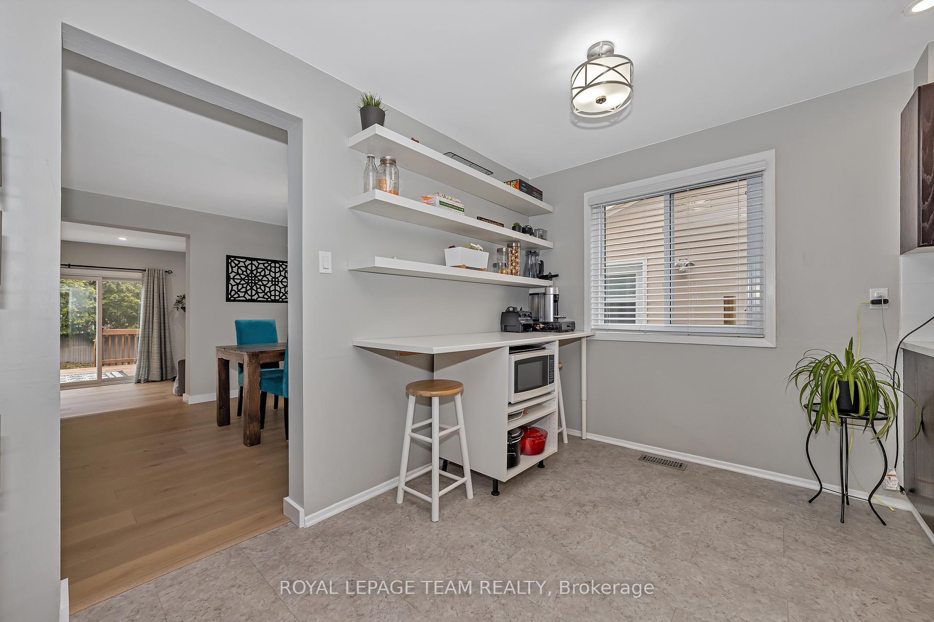 Photo 5 of 1863 Windflower Way, Ottawa, Chapel Hill — HOMEH