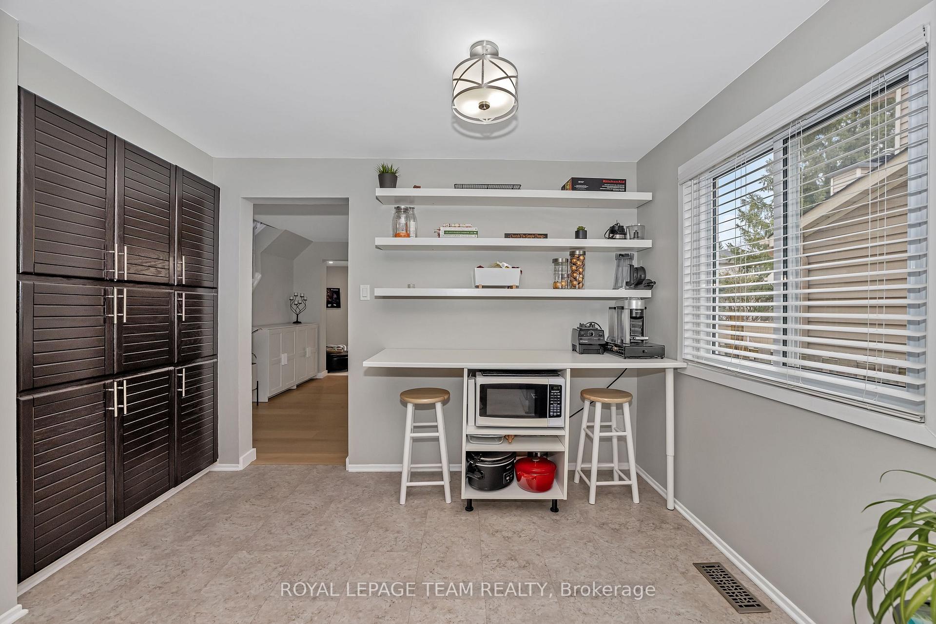 Photo 6 of 1863 Windflower Way, Ottawa, Chapel Hill — HOMEH