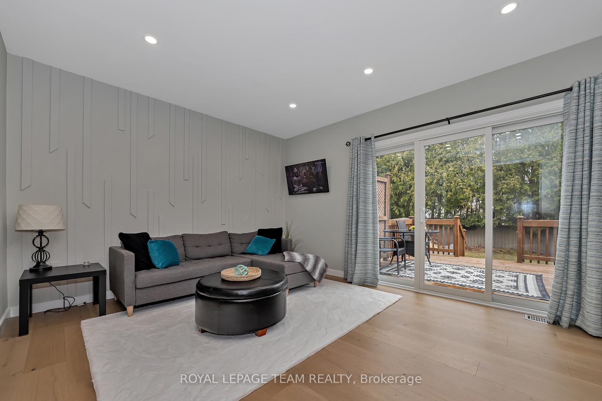 Photo 14 of 1863 Windflower Way, Ottawa, Chapel Hill — HOMEH